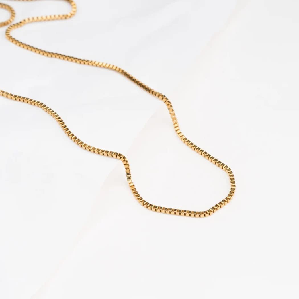 Dainty Gold Chain Necklace For Women - 18K Gold Plated Coin Disc Choker With Beaded & Paper Clip Layered Chain, Everyday Jewelry Gift