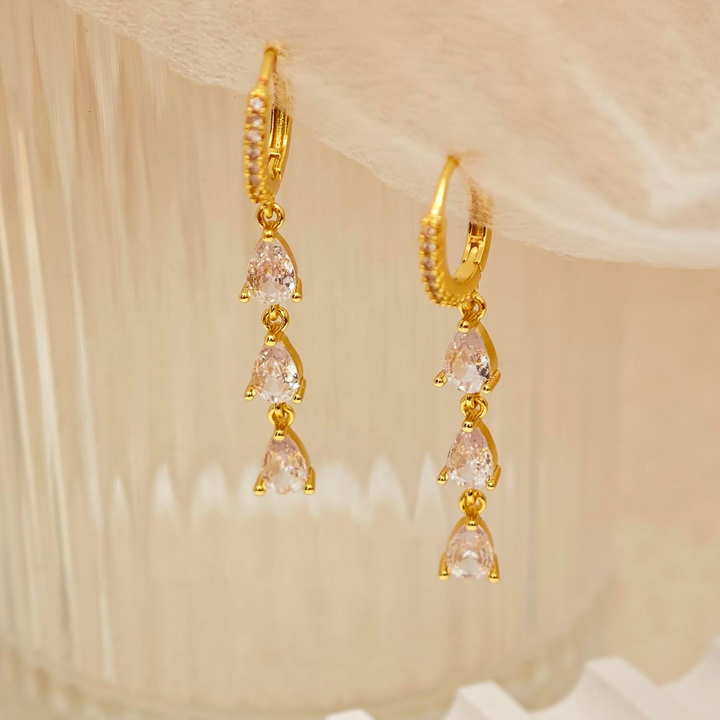 Gold Earrings for Women Trendy, Simple Dainty 14K Gold Plated Paperclip Square Chain Link Dangle Pin Stud Huggie Earrings Lightweight