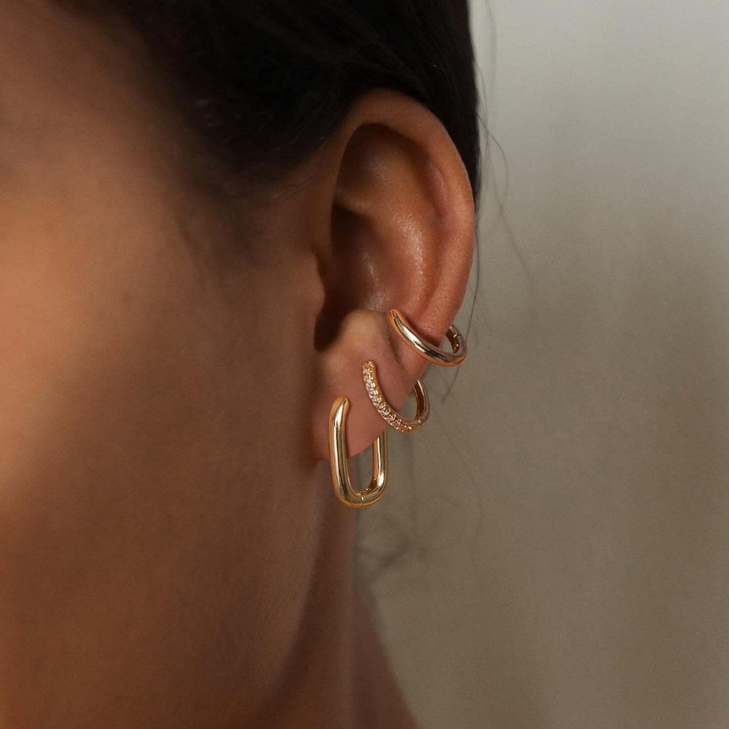Gold Hoop Earrings Set for Women Trendy, 14K Gold Plated Lightweight Small Gold/Silver Hoop Earrings for Women Chunky Open