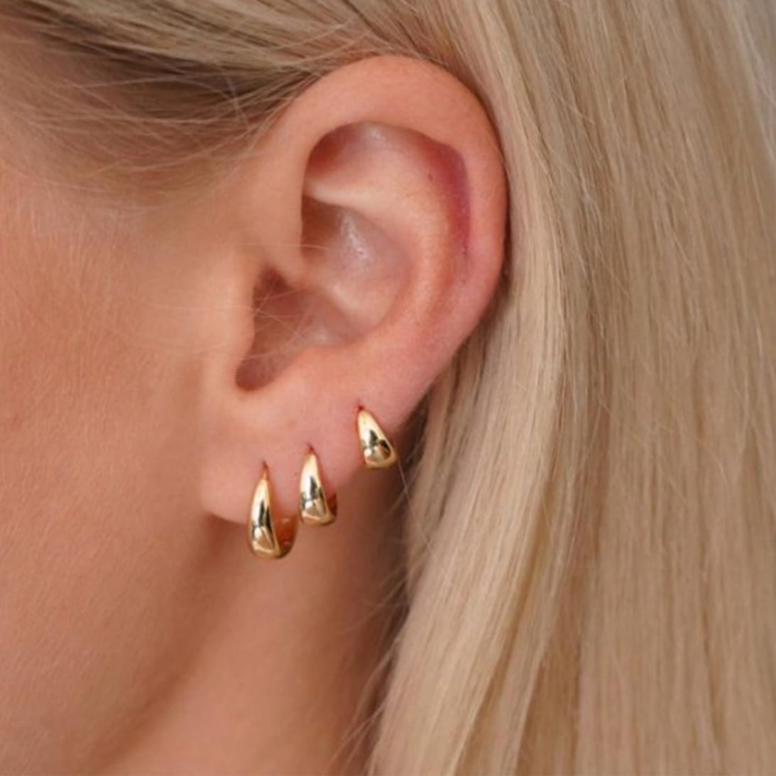 Inerney Gold Huggie Hoop Earrings Set for Women, Dainty Small Sterling Silver Earring Stacks Hypoallergenic Jewelry for Multiple Piercings