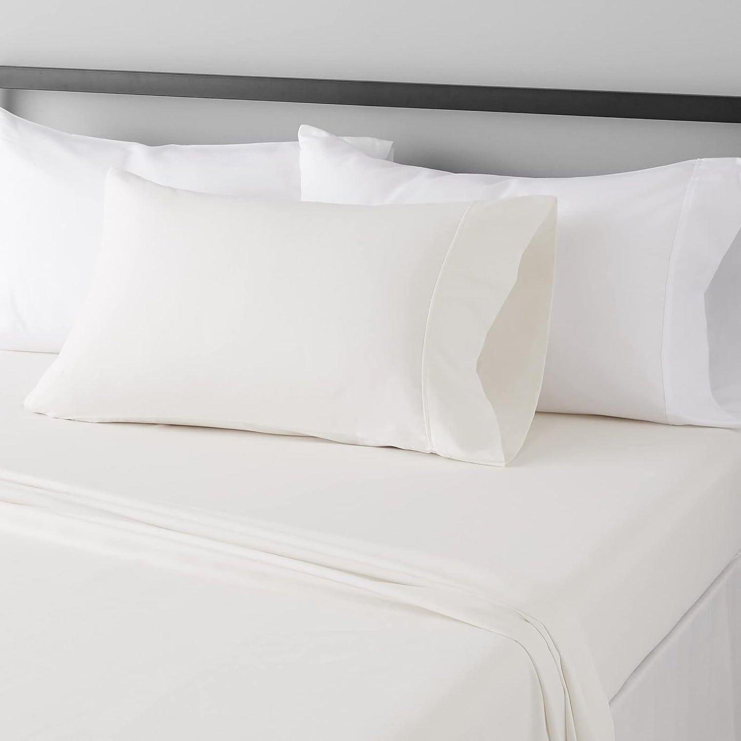 Lightweight Super Soft Easy Care Wrinkle Free Microfiber 3 count Bed Sheet Set with 14-Inch Deep Pockets