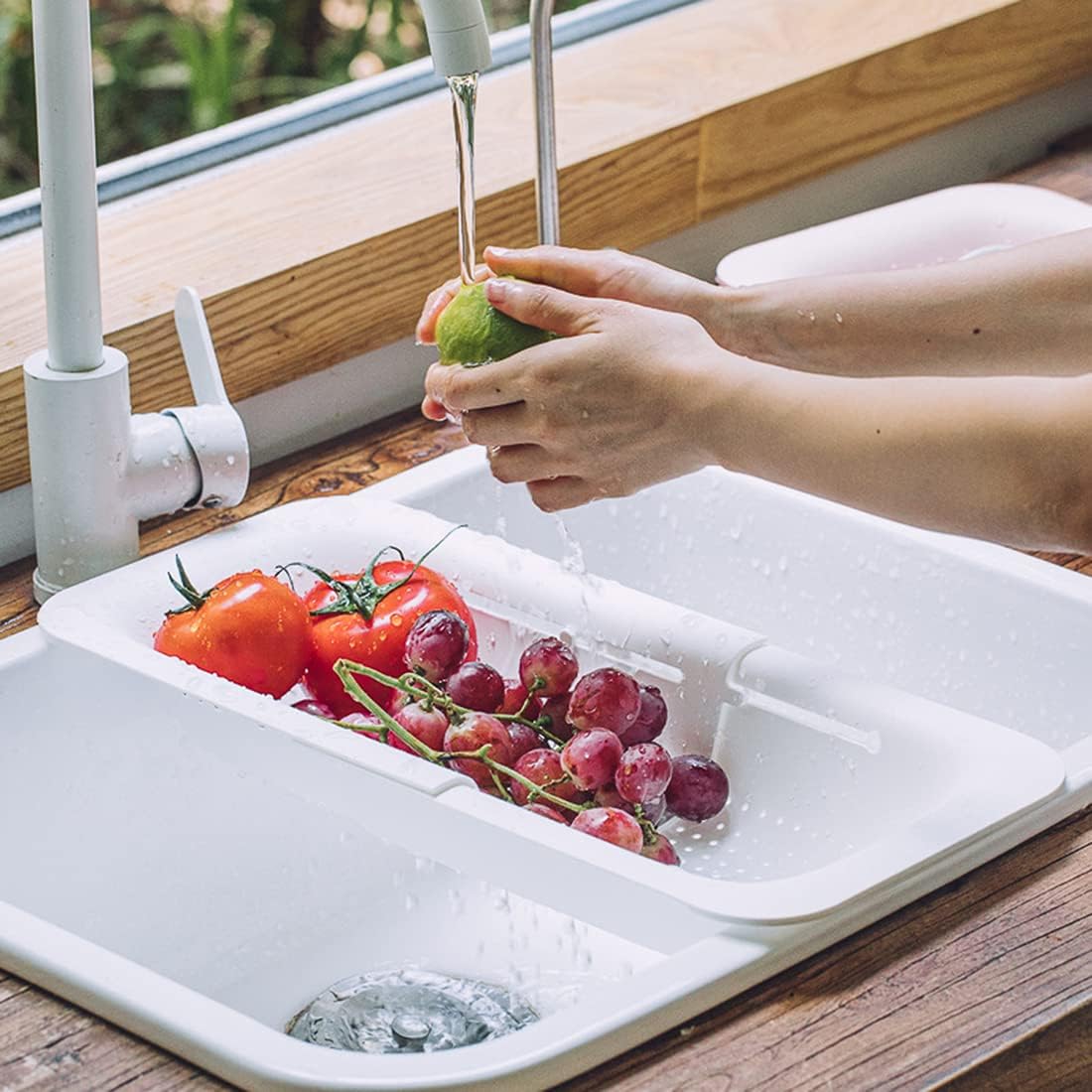 Collapsible Sink Colanders and Strainers Basket Over the Sink Colander Collapsible Colander Extendable Plastic Fruit