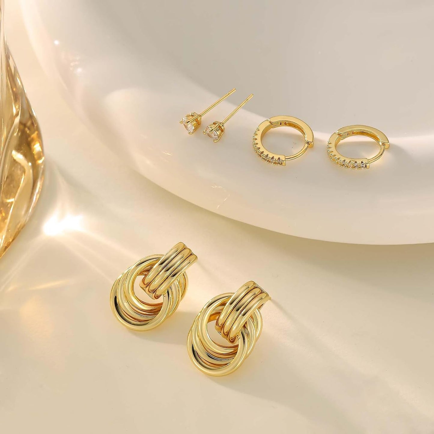3Pairs Gold Hoop Earrings Set for Women Trendy Chunky Huggie Dainty Earrings Jewelry for Women Teens
