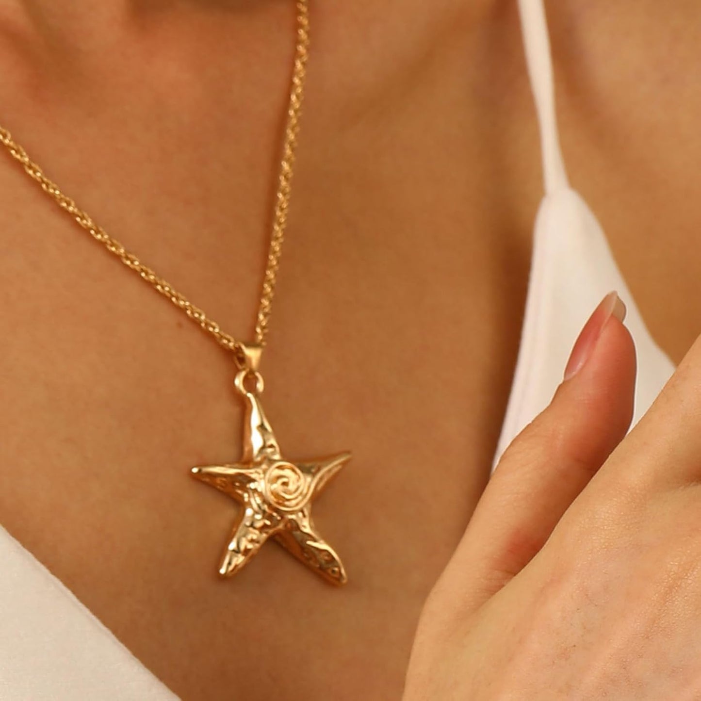 Starfish & Gold Swirl Pendant Necklace - Beach Vacation Seashell Charm, Ocean Theme Adjustable Chain for Women, Summer Jewelry Gift