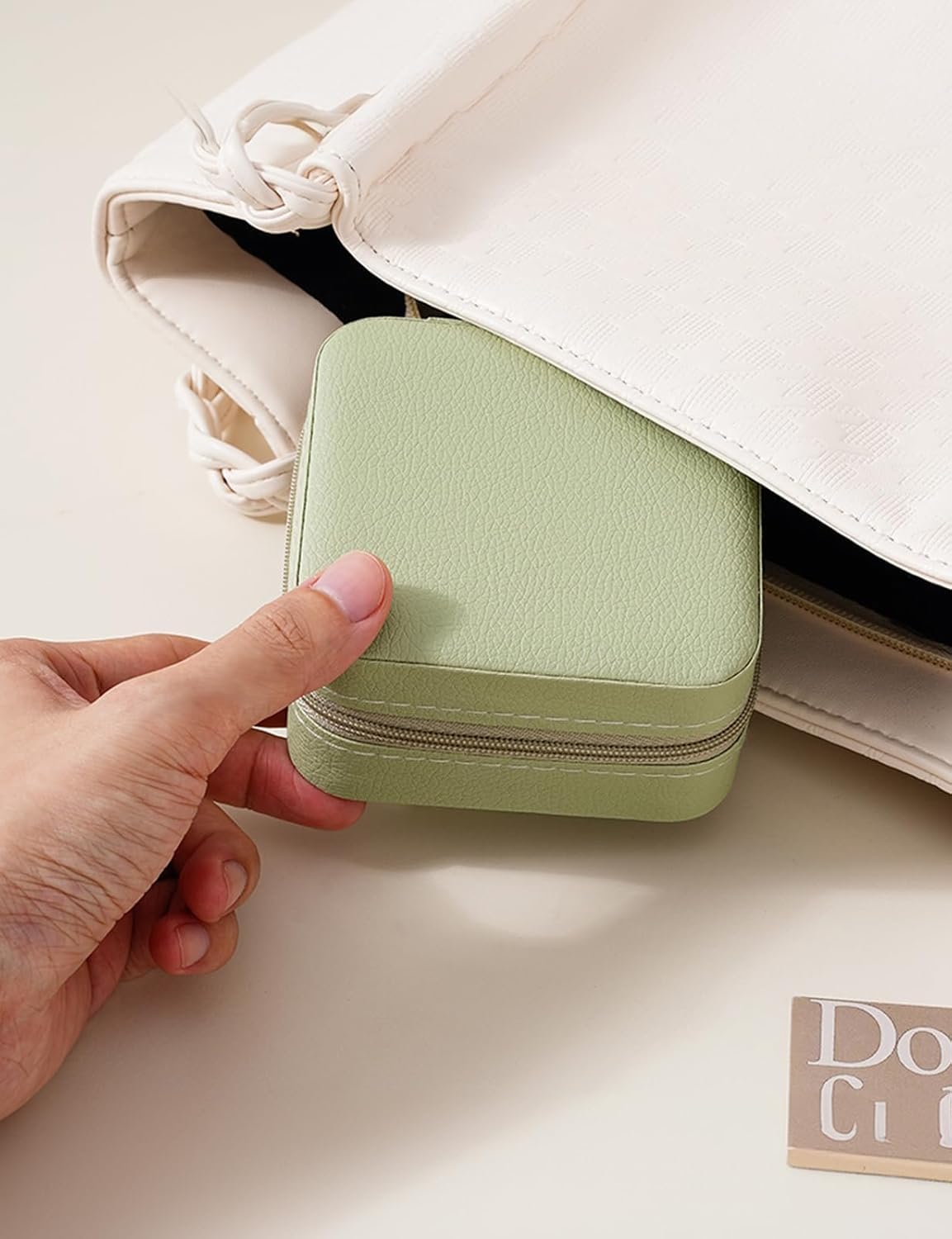 Travel Jewelry Box, Mini Jewelry Travel Case, Jewelry Organizer Case, Portable Small Jewelry Organizer Storage Boxes
