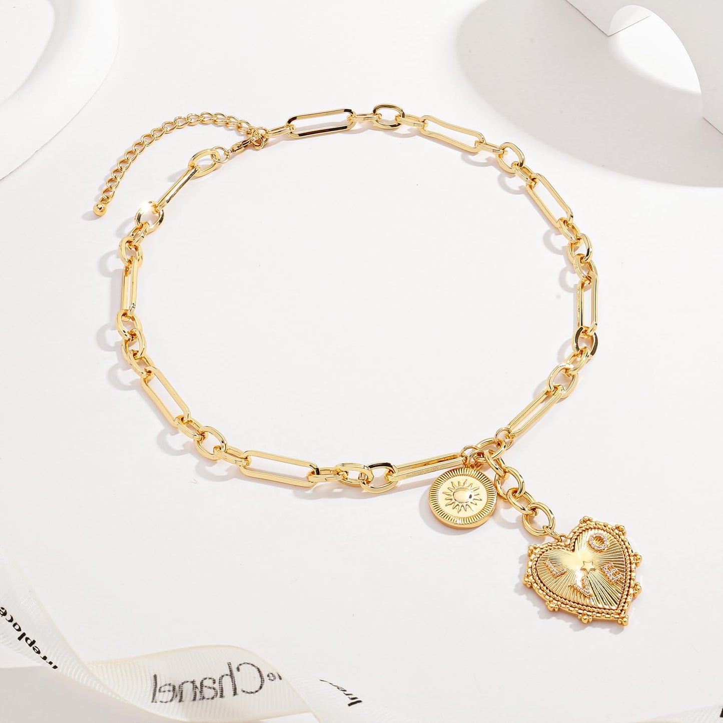 18K Gold Plated Coin Lion Head Pendant Necklace Chunky Paperclip Choker Necklace for Gifts on Birthday Holidays for Women Girls