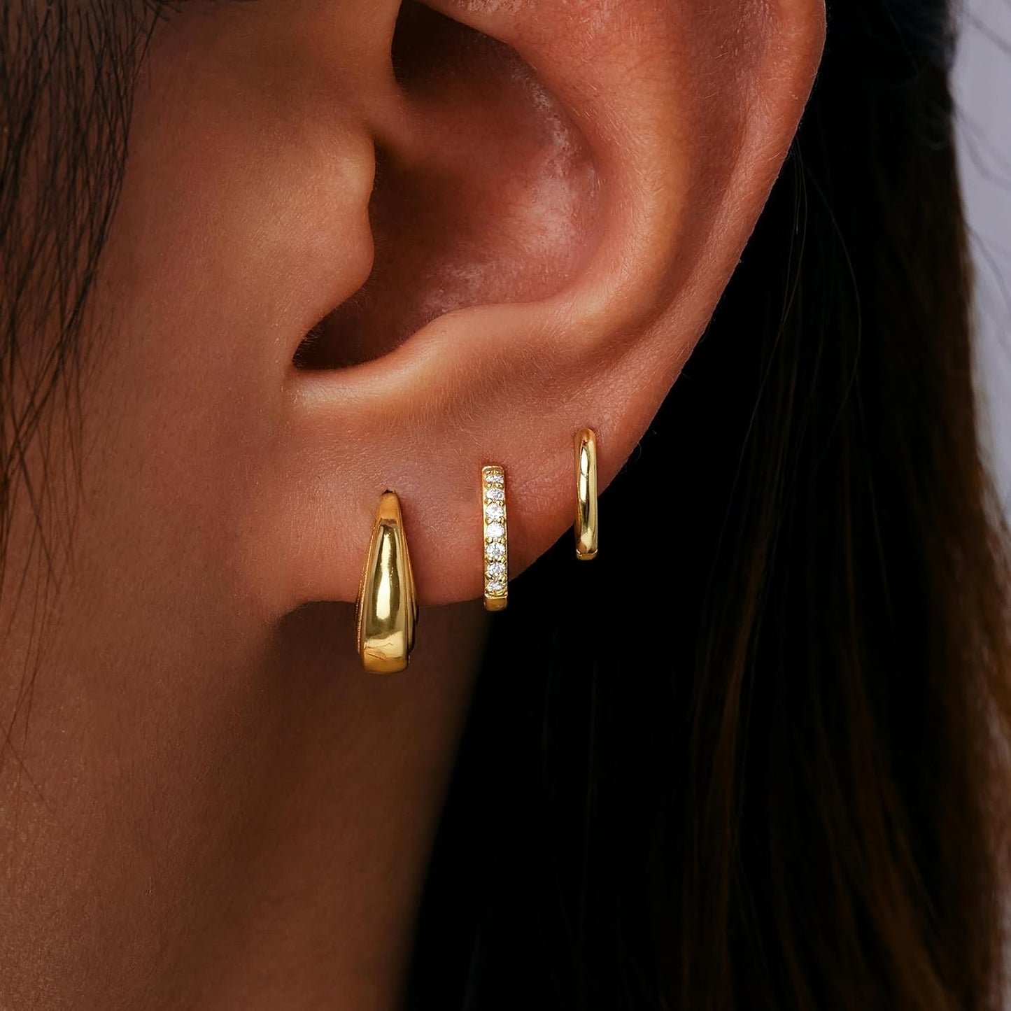 Inerney Gold Huggie Hoop Earrings Set for Women, Dainty Small Sterling Silver Earring Stacks Hypoallergenic Jewelry for Multiple Piercings