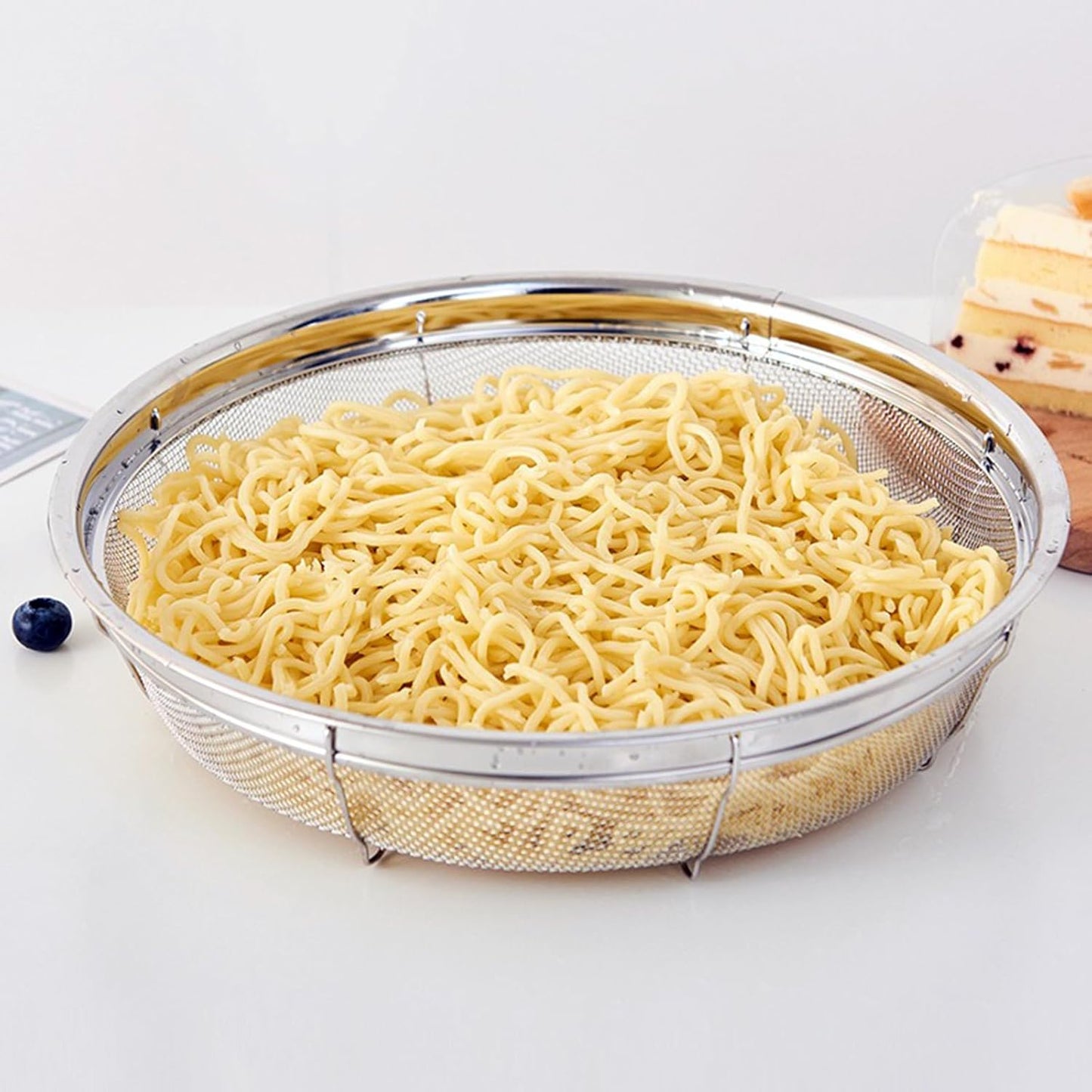 Fine Mesh Strainer for Kitchen, Stainless Steel Colander Bowl for Pasta, Rice, Fruit,