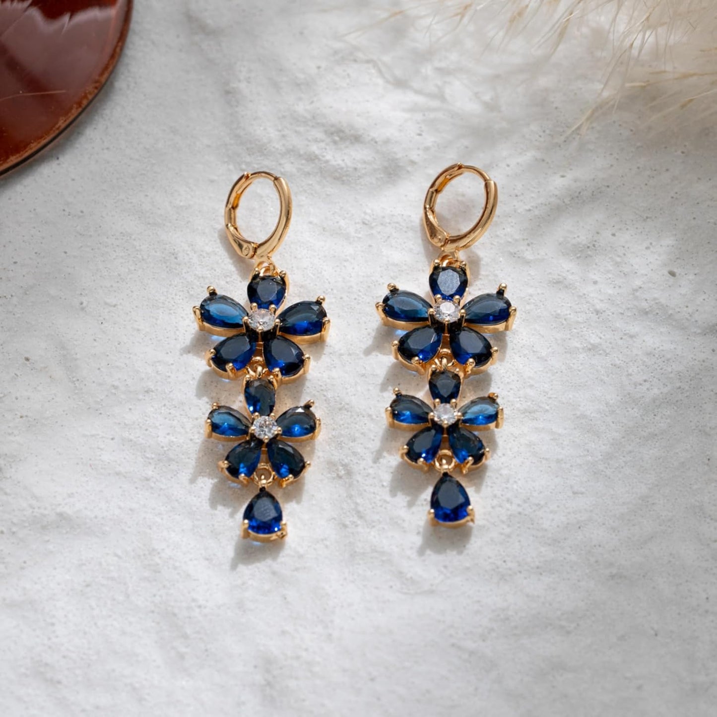 Vuskdtei18K Gold Plated Flower Dangle Earrings for Women, Hypoallergenic Cubic Zirconia Earrings, Elegant Chandelier Drop Earrings