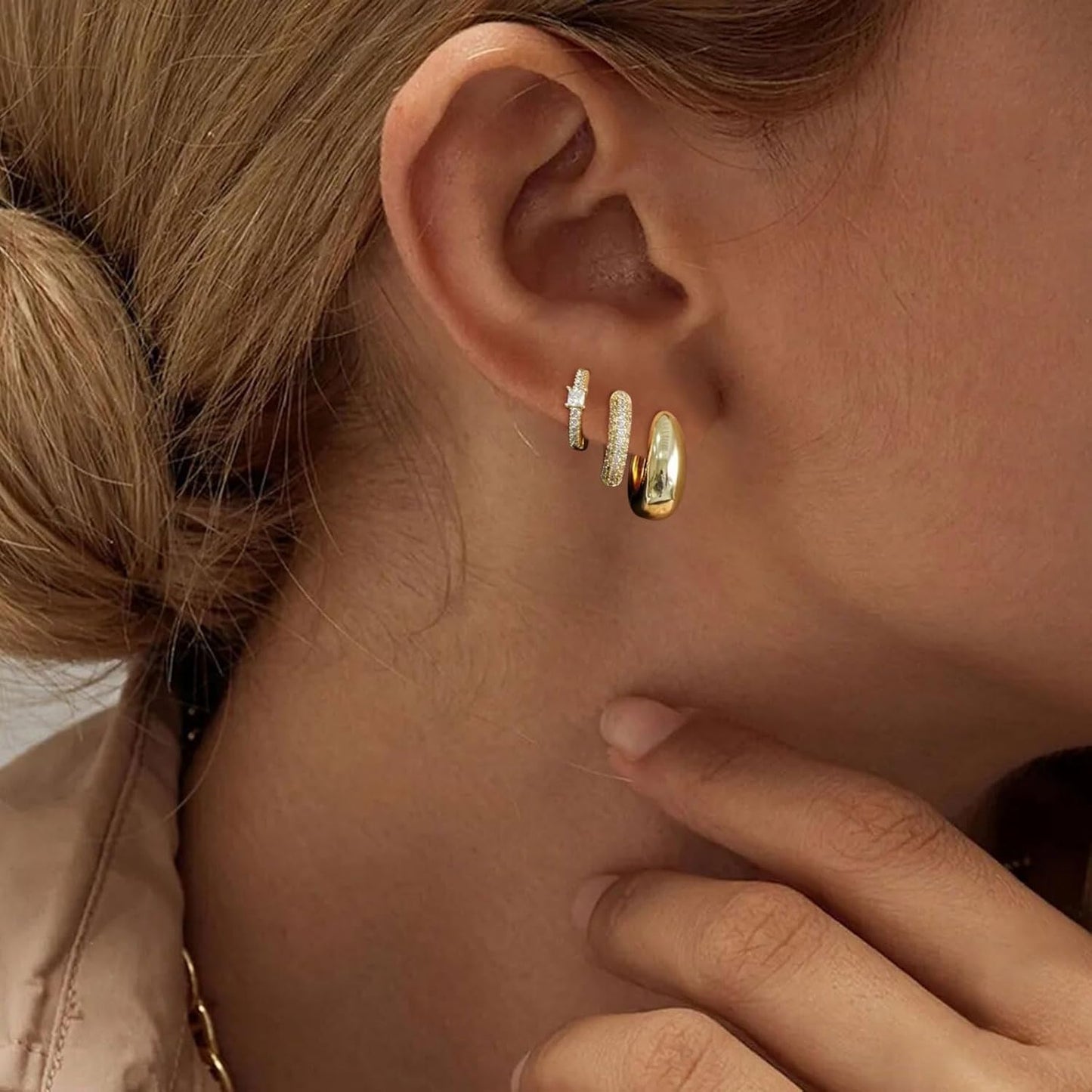 Gold Chunky Hoop Earrings Set for Women, 14K Gold Plated Twisted Huggie Hoop Earring Thick Open Lightweight Chunky Hoop