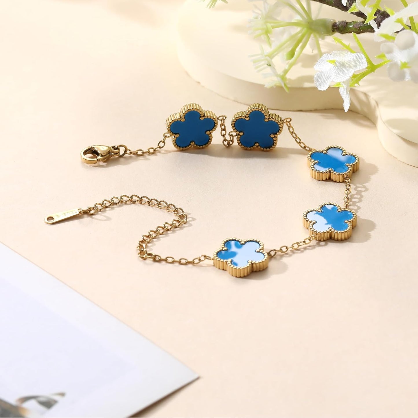 Four Leaf Clover Bracelet for Women 18K Gold Plated Stainless Steel Lucky 4 Leaf Gold Link Bracelet Jewelry Gift for Women