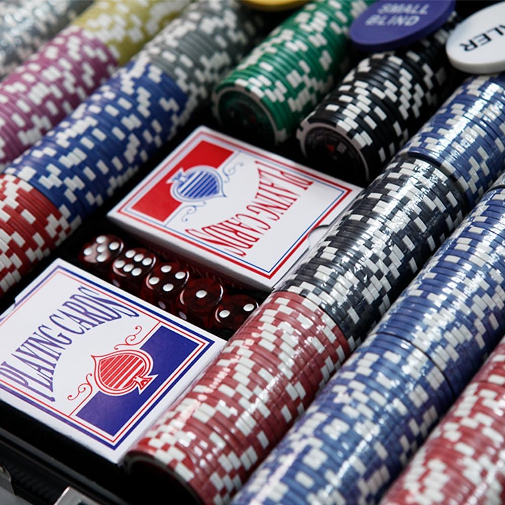 OMOMMD 500 Clay Composite Poker Chips Set with Aluminum Case, Two Decks of Playing Cards, Dealer and Blind Button&5 Dices for Poker, Texas Hold'em, Blackjack, Casino Games at Home