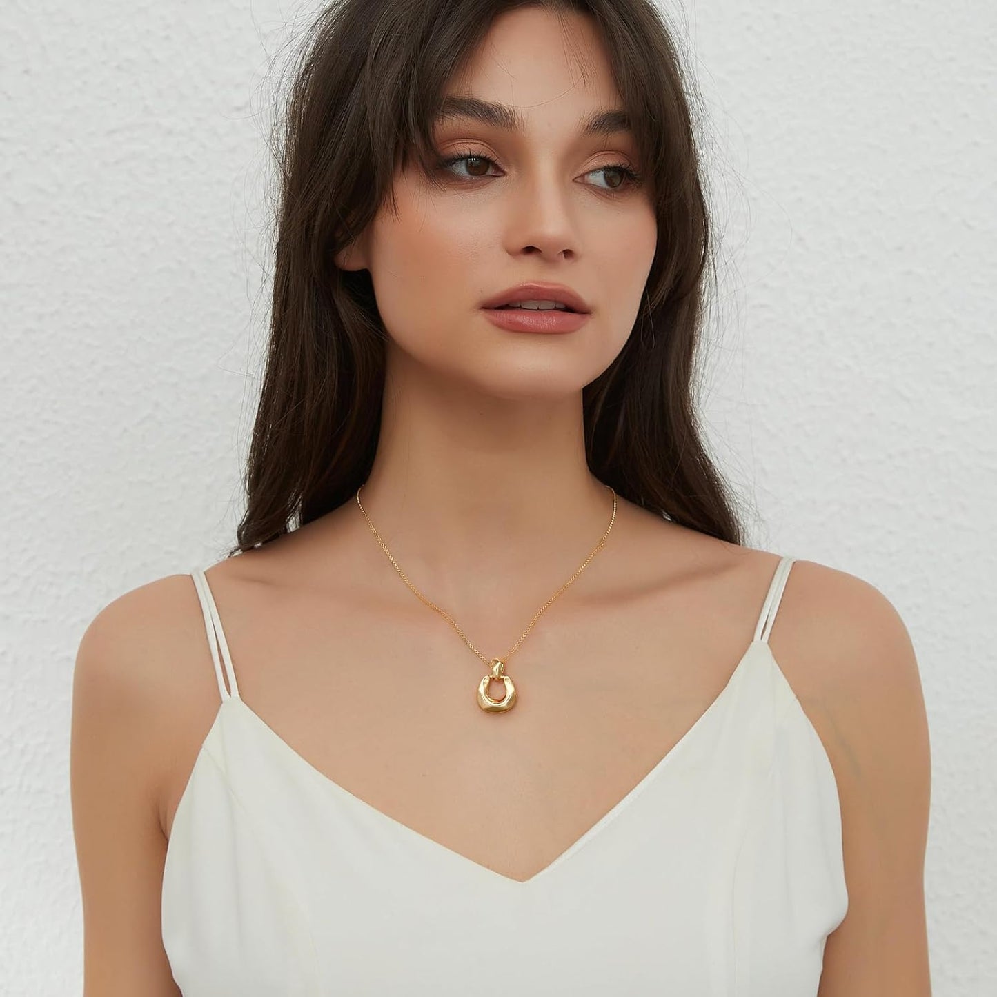 "Statement Pendant Necklace for Women, Trendy Gold & Silver Jewelry, Elegant Necklace Gift"