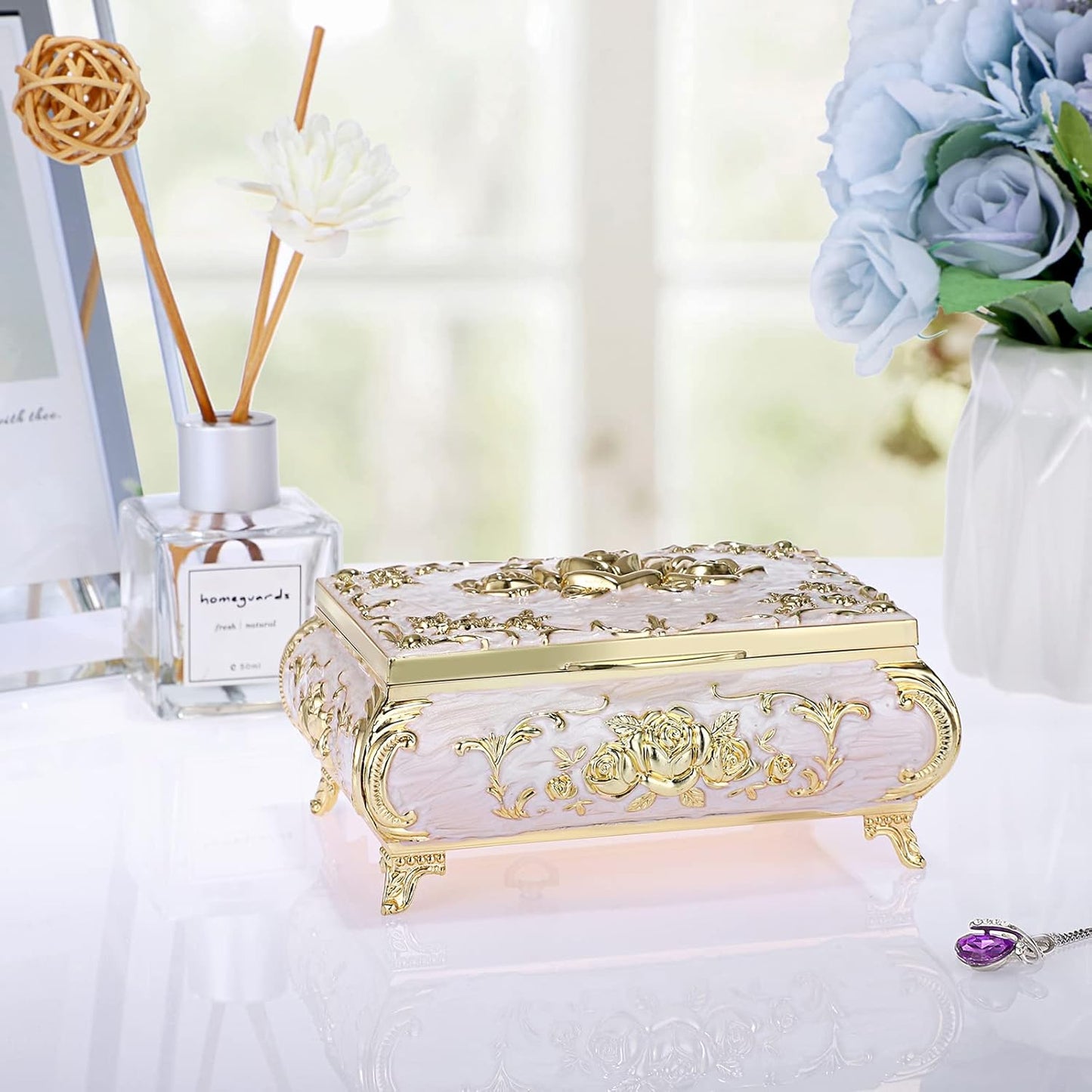 Vintage Music Box, Beige Metal Musical Jewelry Box Keepsake Box, Small Trinket Jewelry Storage Box