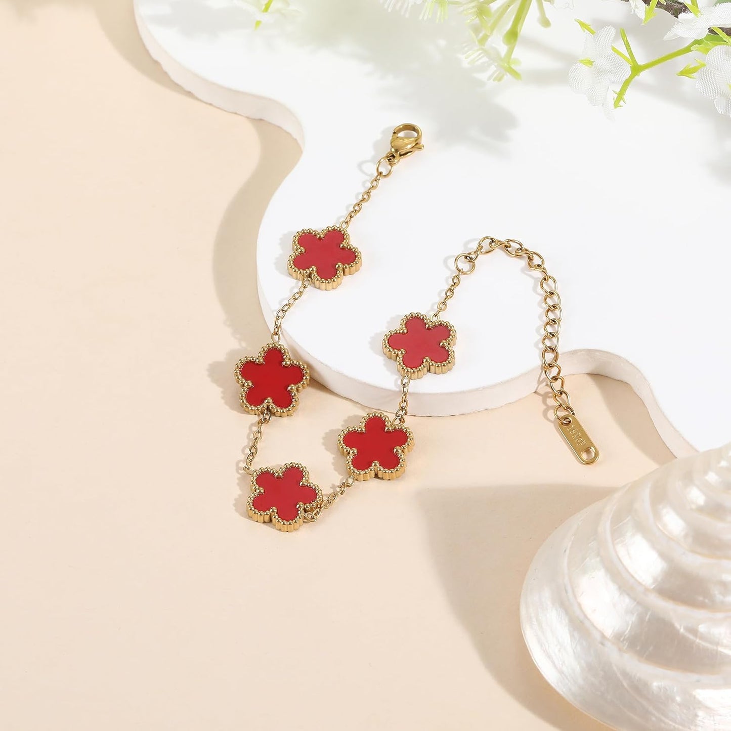 Four Leaf Clover Bracelet for Women 18K Gold Plated Stainless Steel Lucky 4 Leaf Gold Link Bracelet Jewelry Gift for Women