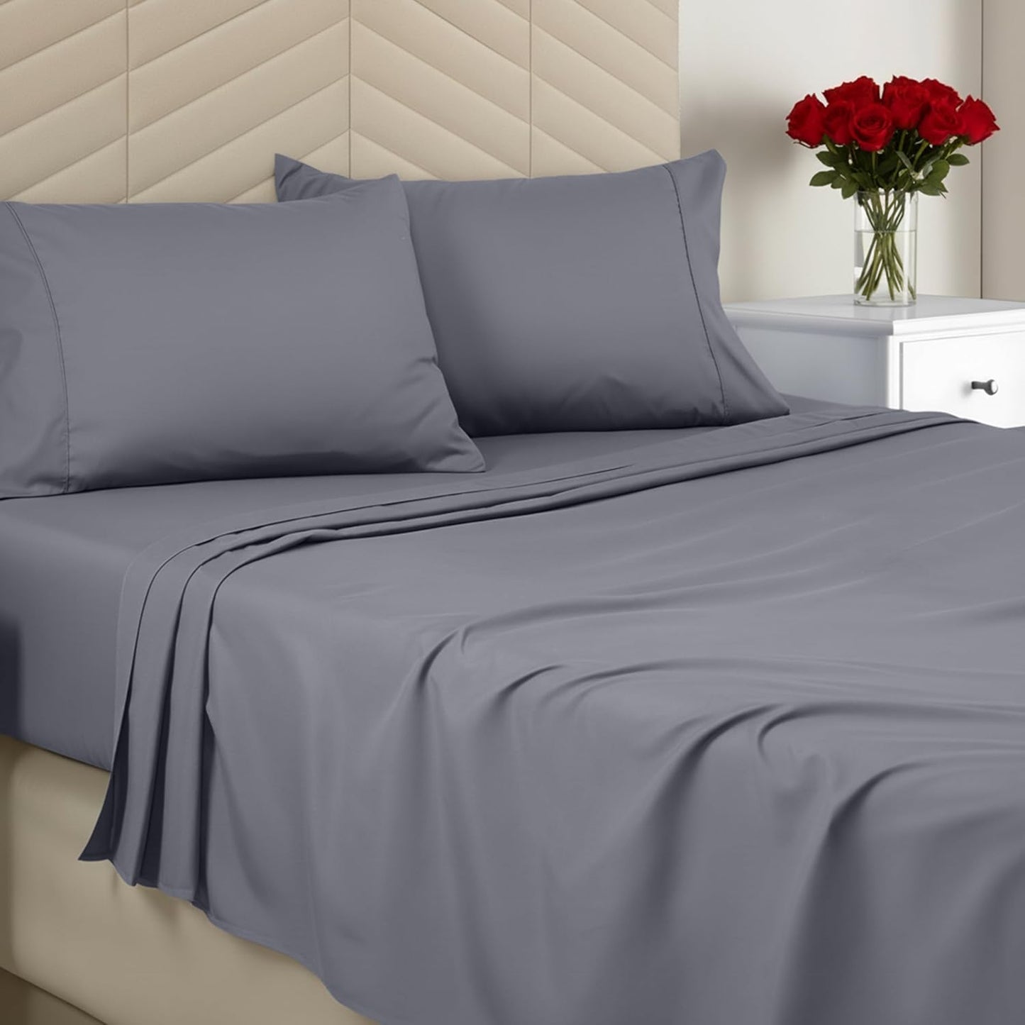 Queen Sheet Set – Brushed Microfiber – Ultra Soft Bed Sheets for Queen Size Bed Set – Deep Pocket, Wrinkle & Fade Resistant – Includes 1 Fitted, 1 Flat, 2 Pillowcases (Grey)