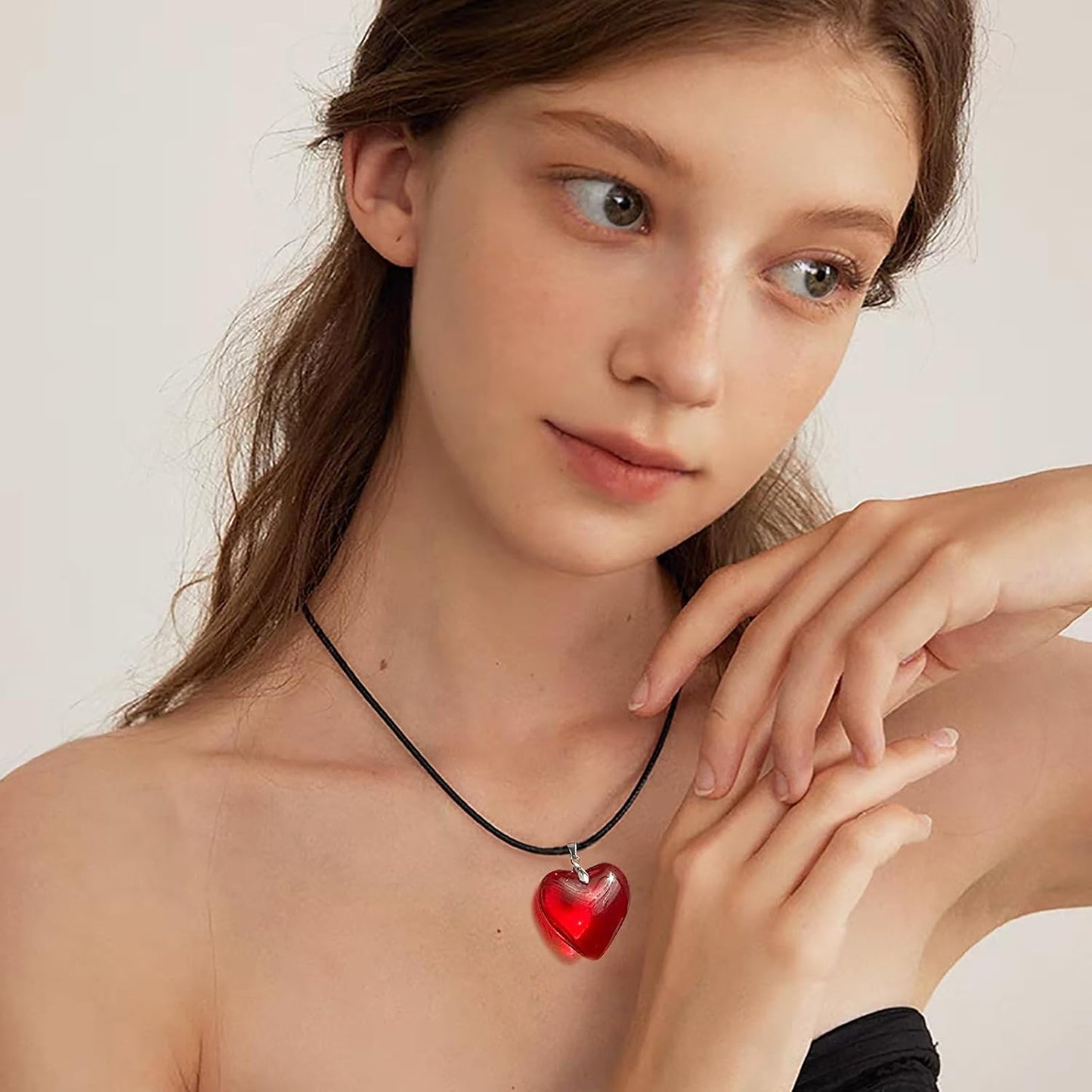Heart Necklace: 18K Gold/Silver Plated Tiny Pendant Choker, Dainty Love Chain For Women/Teens, Valentine's Day Gift