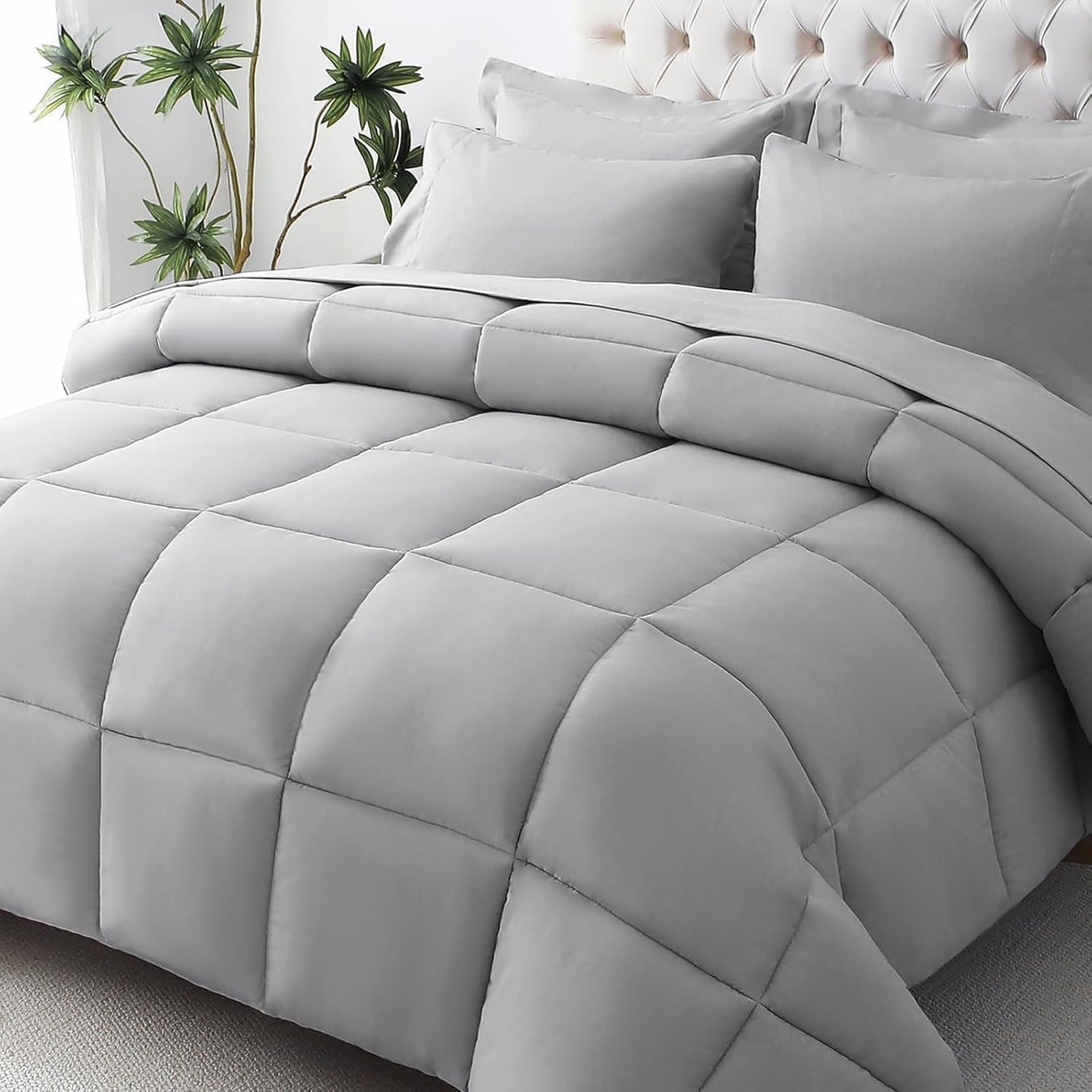 Queen Comforter Set, Ultra-Soft Bed in a Bag Queen Size 7 count