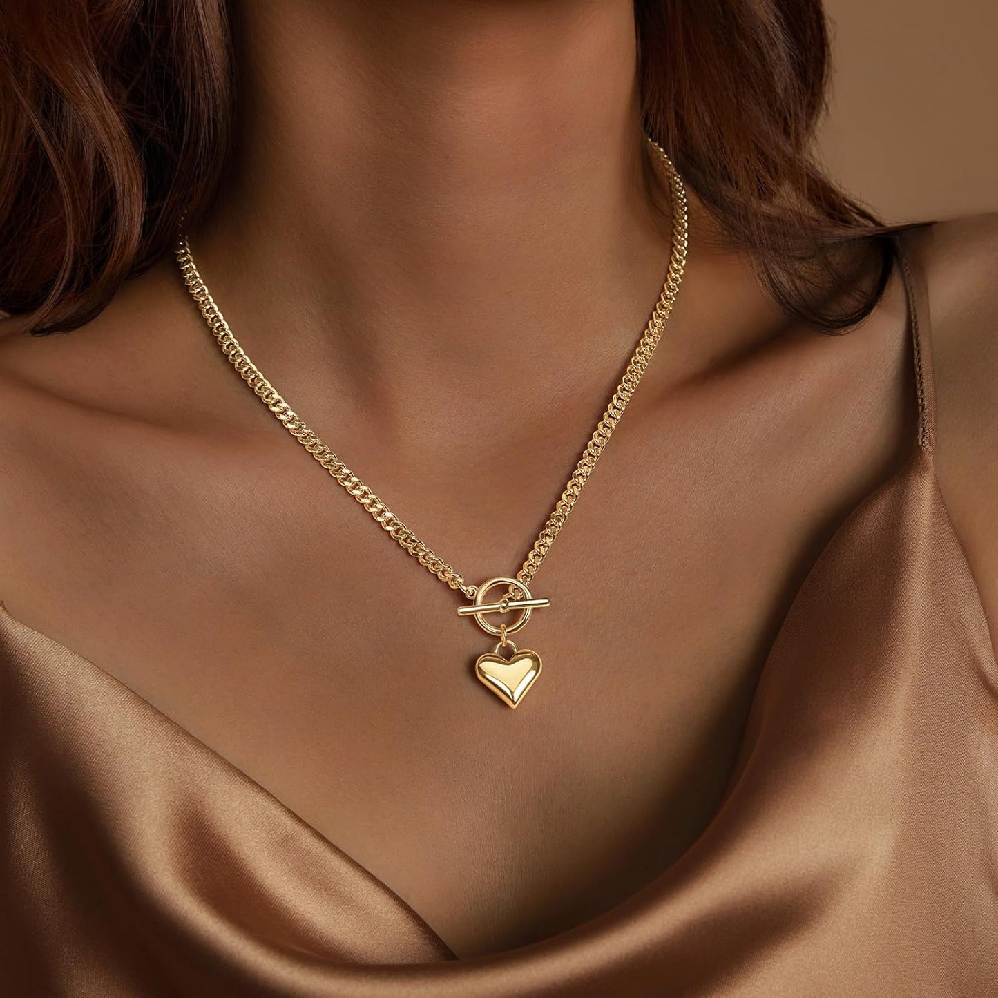 Trendy Heart Choker Necklace For Women/Girlfriend - Gold/Silver Plated Love Pendant, Hypoallergenic Valentine's Day Jewelry Gift