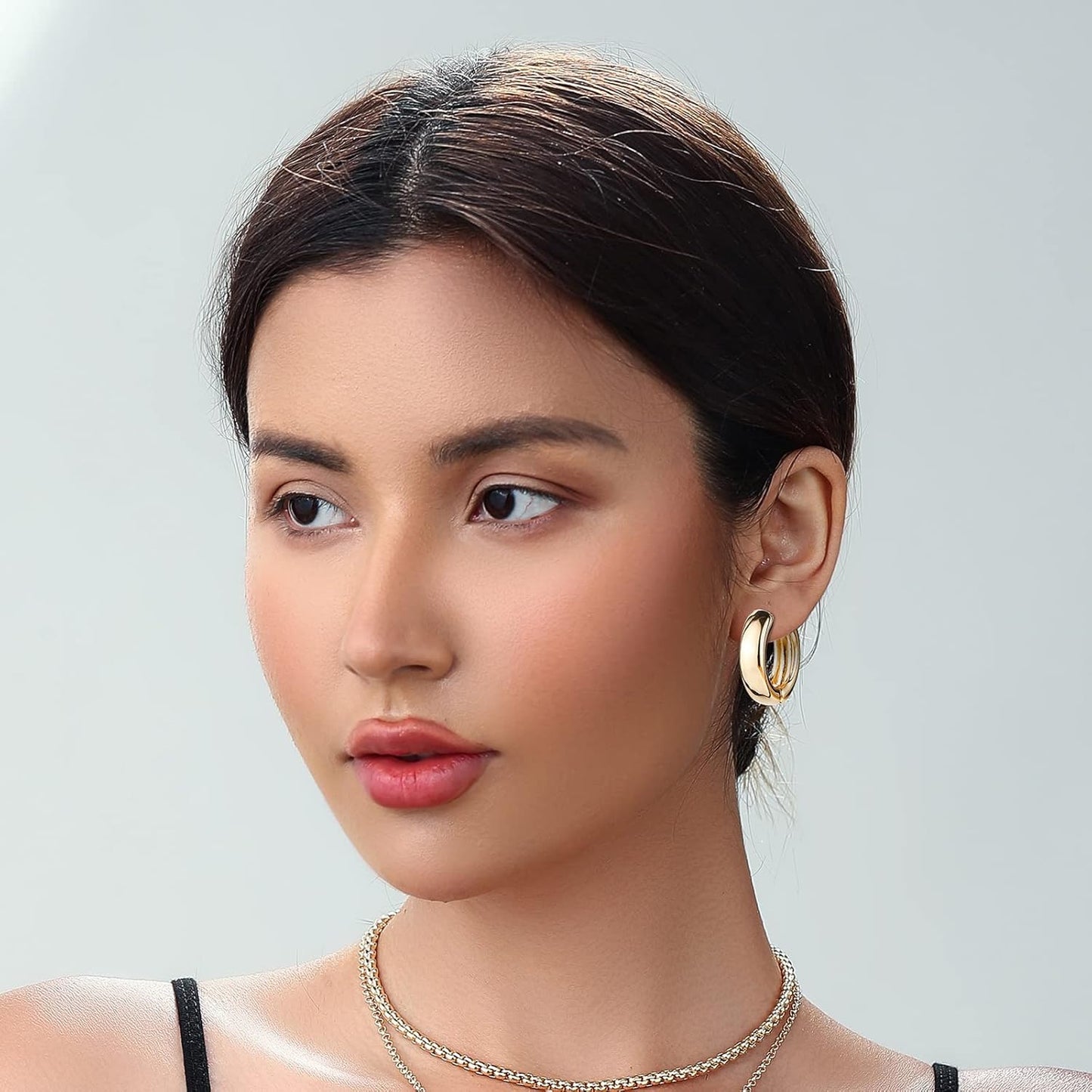 Gold Chunky Hoop Earrings Set for Women, 14K Gold Plated Twisted Huggie Hoop Earring, Thick Open Hoops Set Lightweight