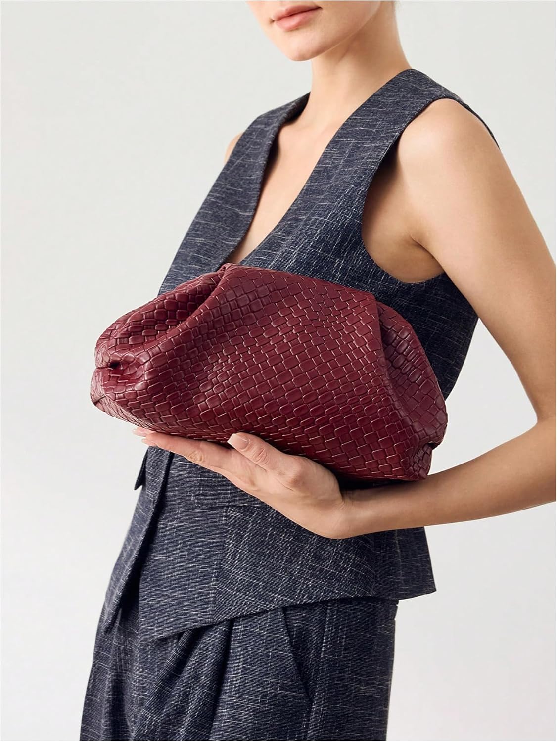 Women's Woven Evening Bag Dumpling Clutch Purse No Strap Handbags Elegant Faux PU Leather Clutch Bag