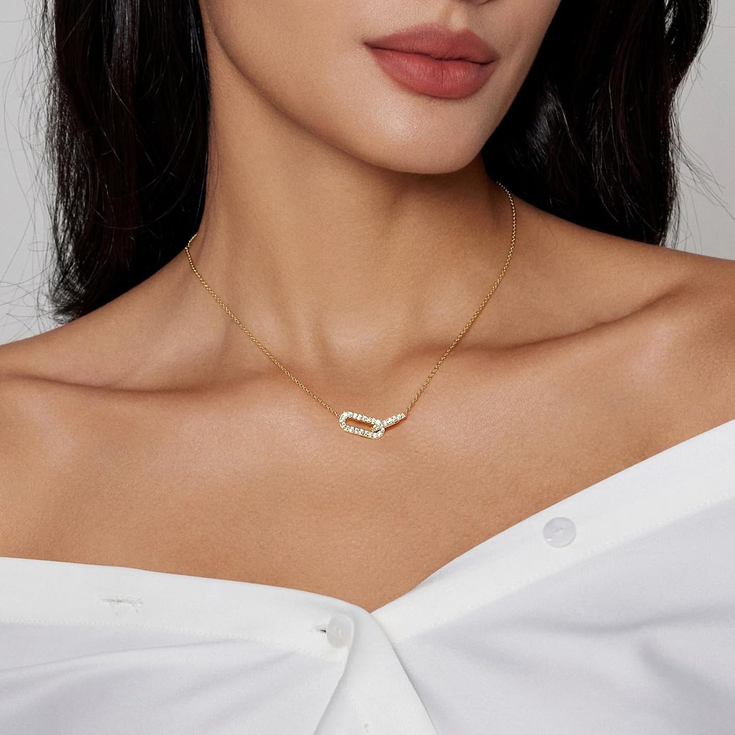18K Gold Plated Diamond Pendant Necklace - Paperclip Choker w/ Open Oval Design