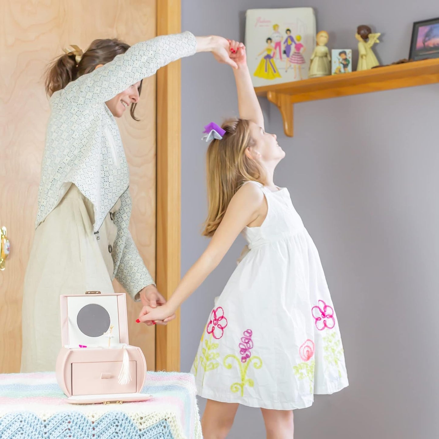 Jewelry Box for Girls with Drawer, Music Box with Ballerina and Stickers for Birthday Bedroom Decor