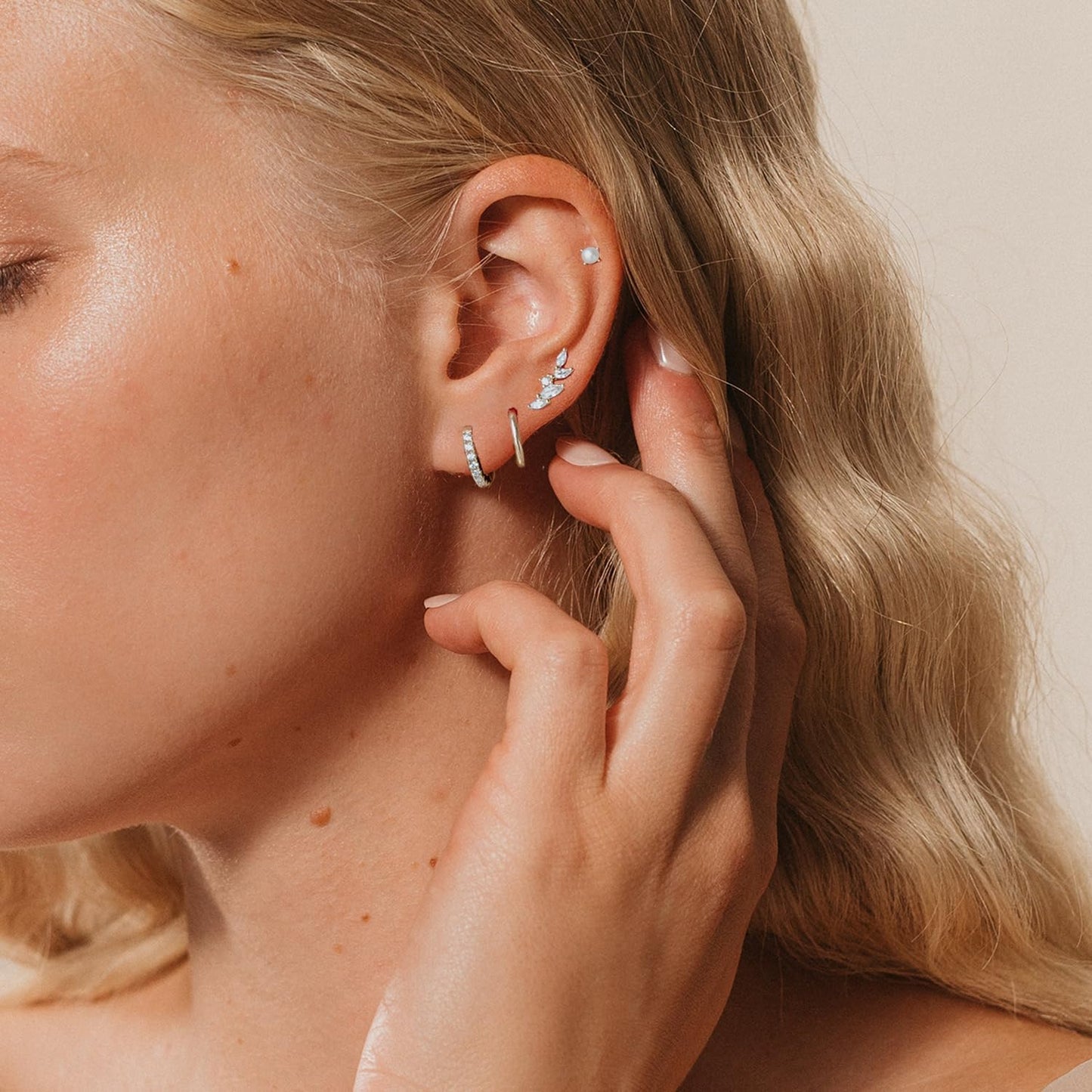 Gold Earrings for Women, 14k Gold Plated Dangle Huggie Earrings for Women Trendy Dainty Gold Hoop Earring Stacks