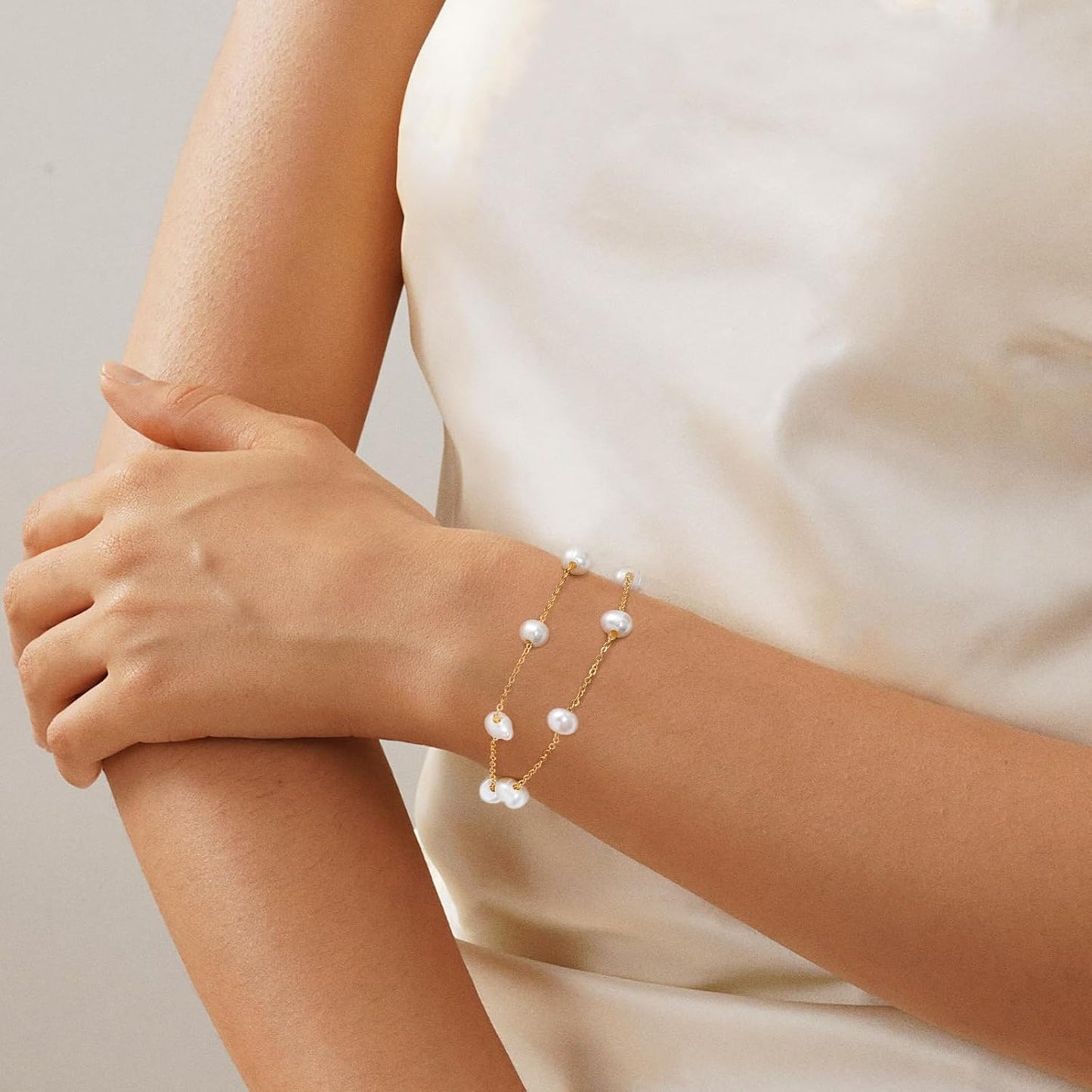 Gold/Silver Pearl Bracelets - 14K Gold Plated Dainty Pearls Beaded Chain Heart Bracelets