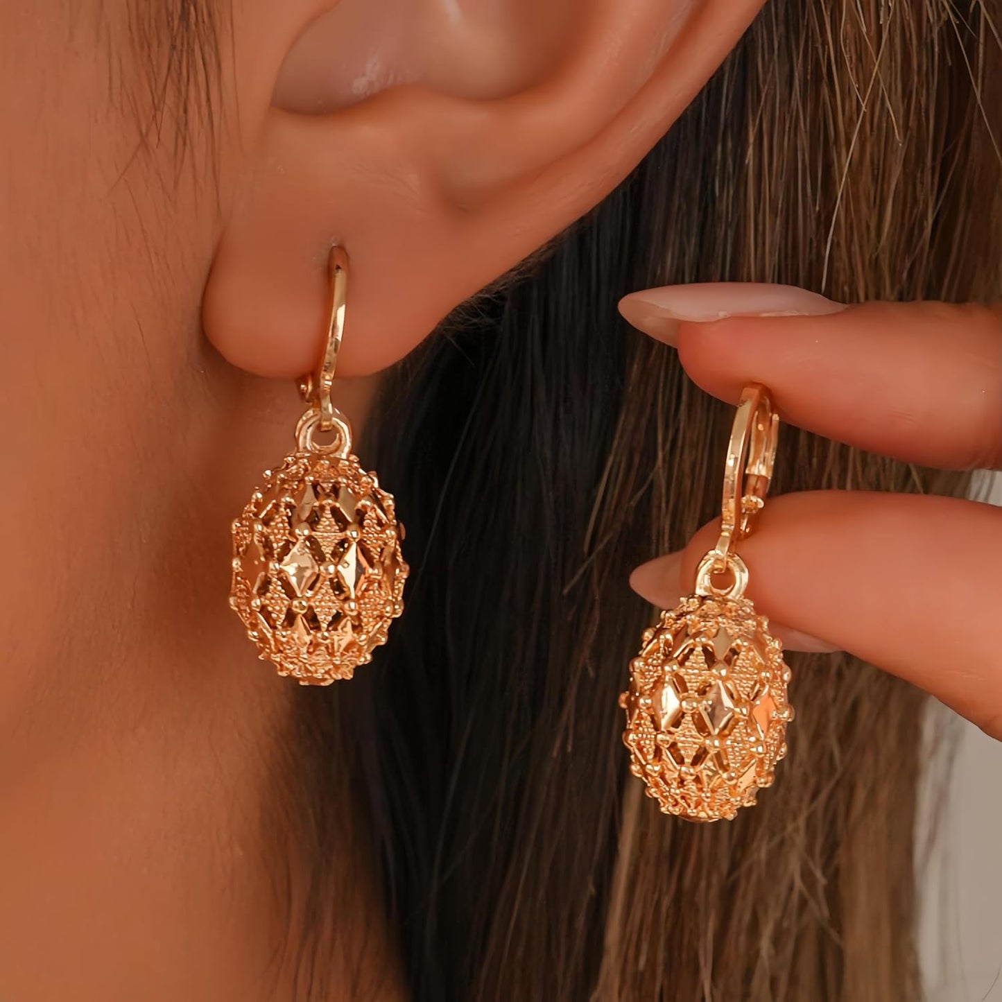 Vuskdtei18K Gold Plated Flower Dangle Earrings for Women, Hypoallergenic Cubic Zirconia Earrings, Elegant Chandelier Drop Earrings