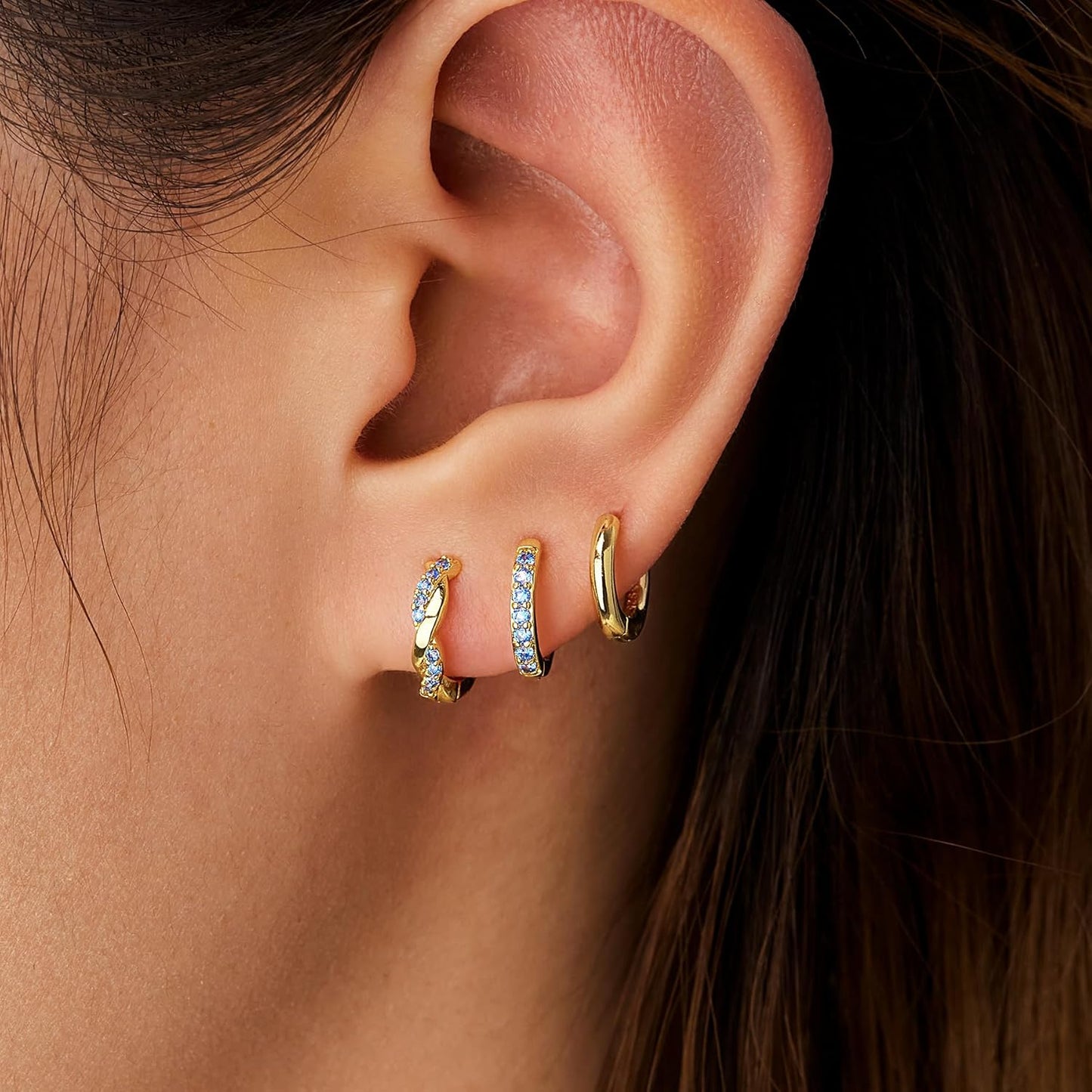 Inerney Gold Huggie Hoop Earrings Set for Women, Dainty Small Sterling Silver Earring Stacks Hypoallergenic Jewelry for Multiple Piercings