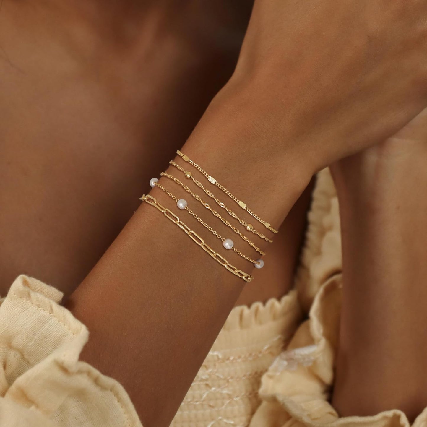 Gold Bracelets for Women Non Tarnish, 14K Gold Plated Chunky Cuff Bracelet Gold Bangles Bracelet for Women Trendy