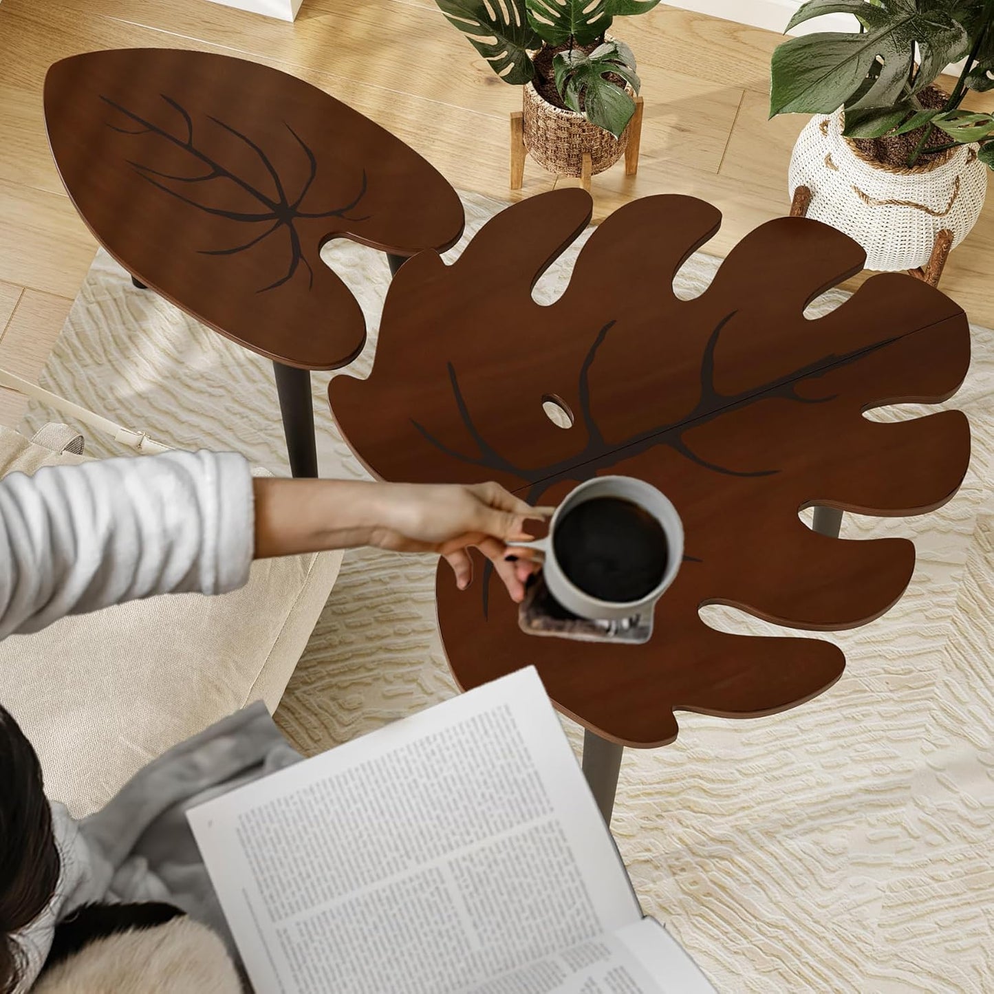 Monstera Leaf Nesting Tables Set of 2, Small Coffee Table Set with Leaf Vein Pattern, Modern Wooden Side Tables