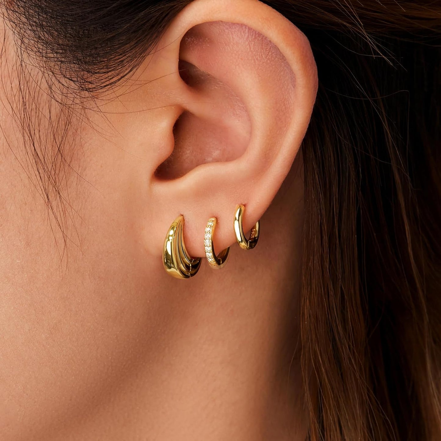 Inerney Gold Huggie Hoop Earrings Set for Women, Dainty Small Sterling Silver Earring Stacks Hypoallergenic Jewelry for Multiple Piercings
