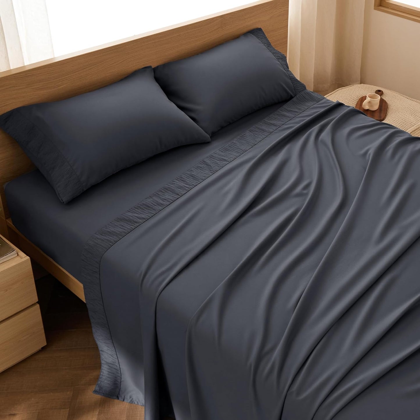 Queen Sheet Set - 4 count Soft Queen Size Sheets - Breathable & Cooling - Hotel Luxury