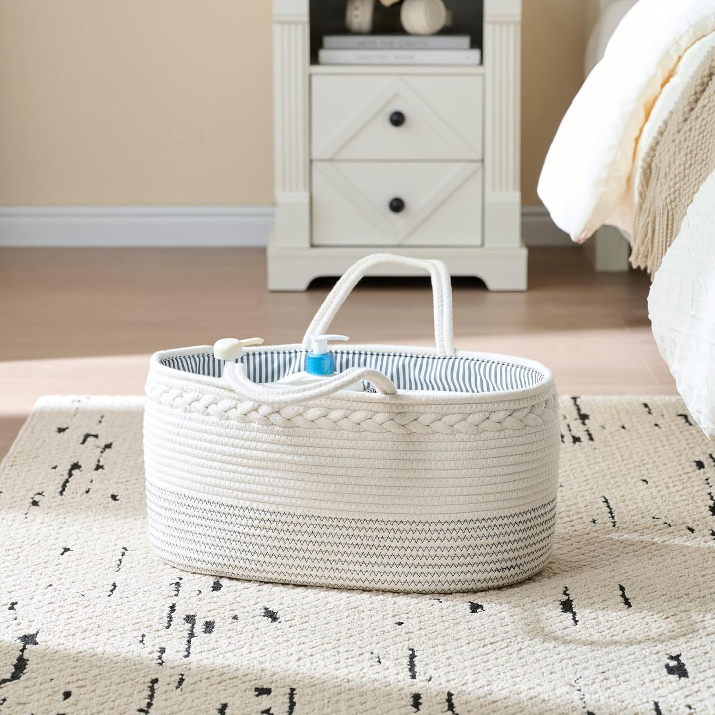 BB room storage basket, changing table storage basket, portable storage basket with removable dividers