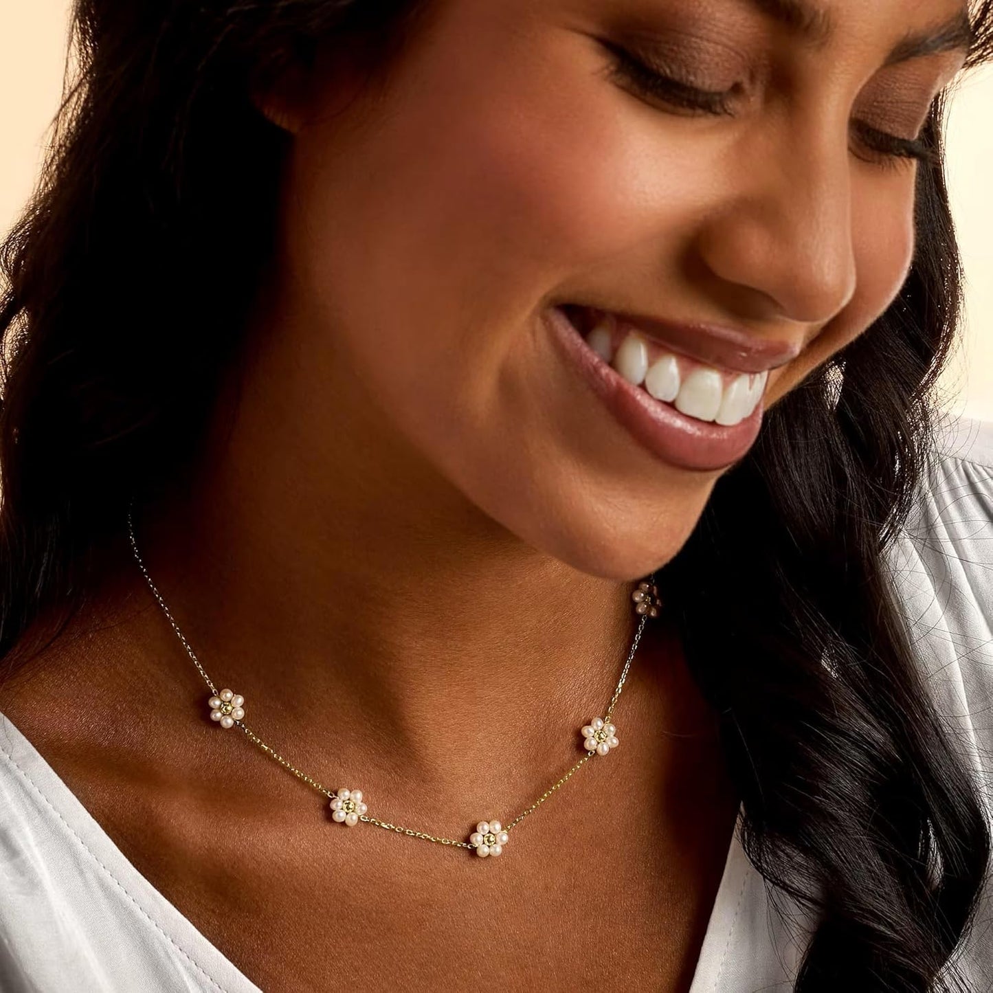 Daisy Pearl Necklace, Dainty Pearl Choker Necklace As Flower Necklace Gift, 18K Gold Plated Summer Merch As Birthday Gifts for Her Daisy Costume Gift