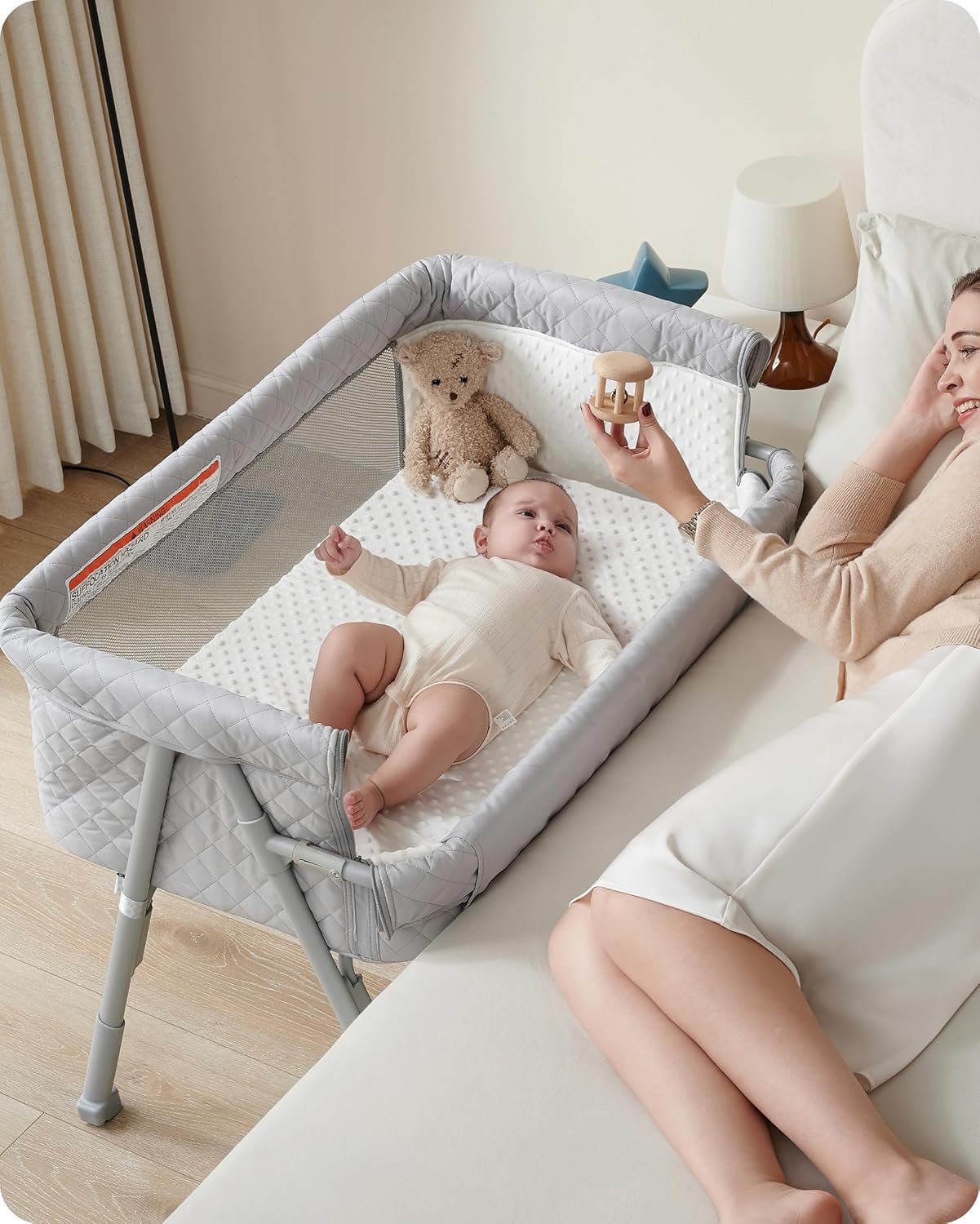 Bassinet Bedside Sleeper,  Baby Sleeper with 4 Auto-Lock & Adjustable Height, Breathable Mesh & Mattress