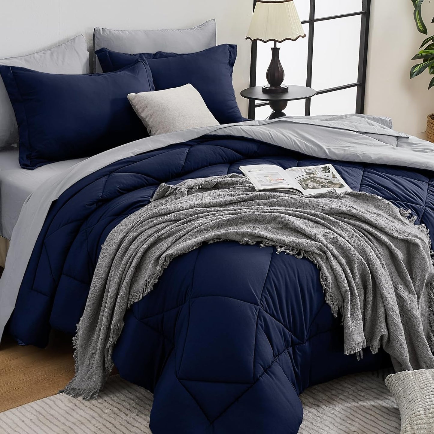 7 count Queen Comforter Set,  with  Comforter, Flat Sheet, Fitted Sheet, Pillowcases, Pillow Shams
