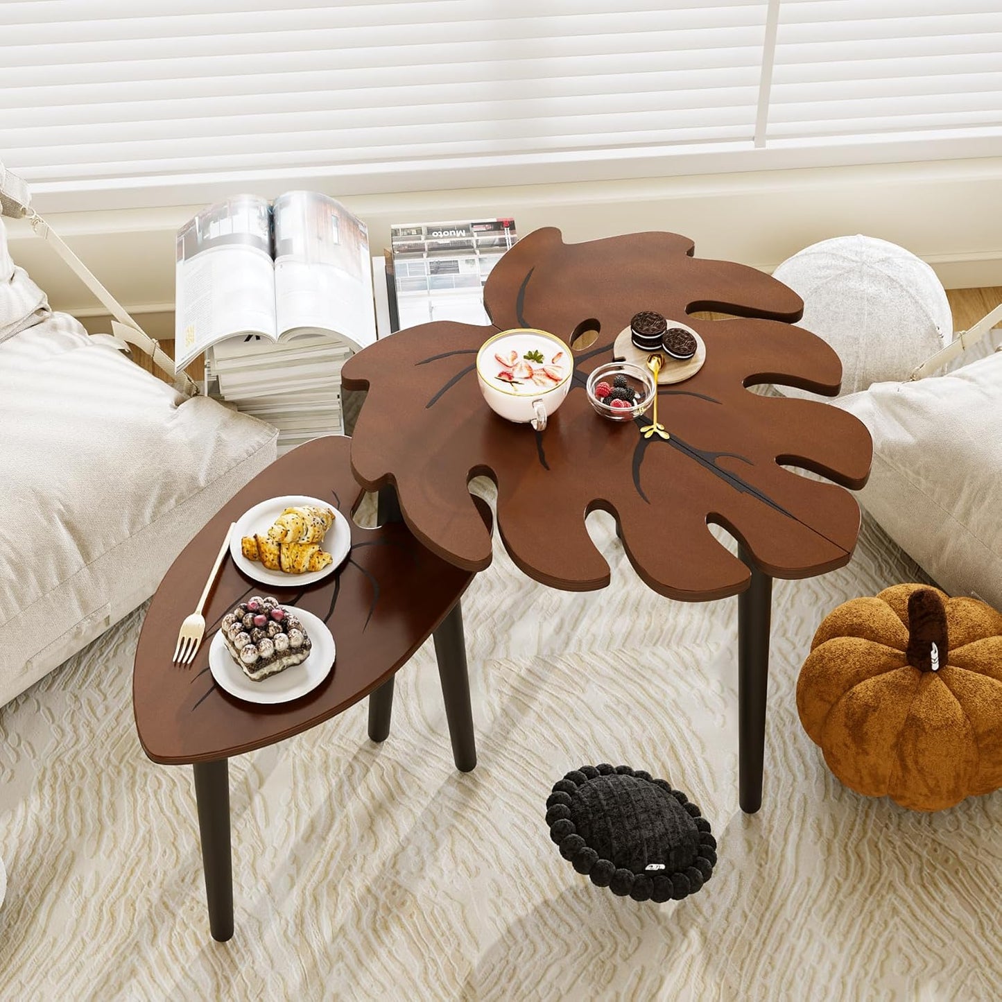 Monstera Leaf Nesting Tables Set of 2, Small Coffee Table Set with Leaf Vein Pattern, Modern Wooden Side Tables