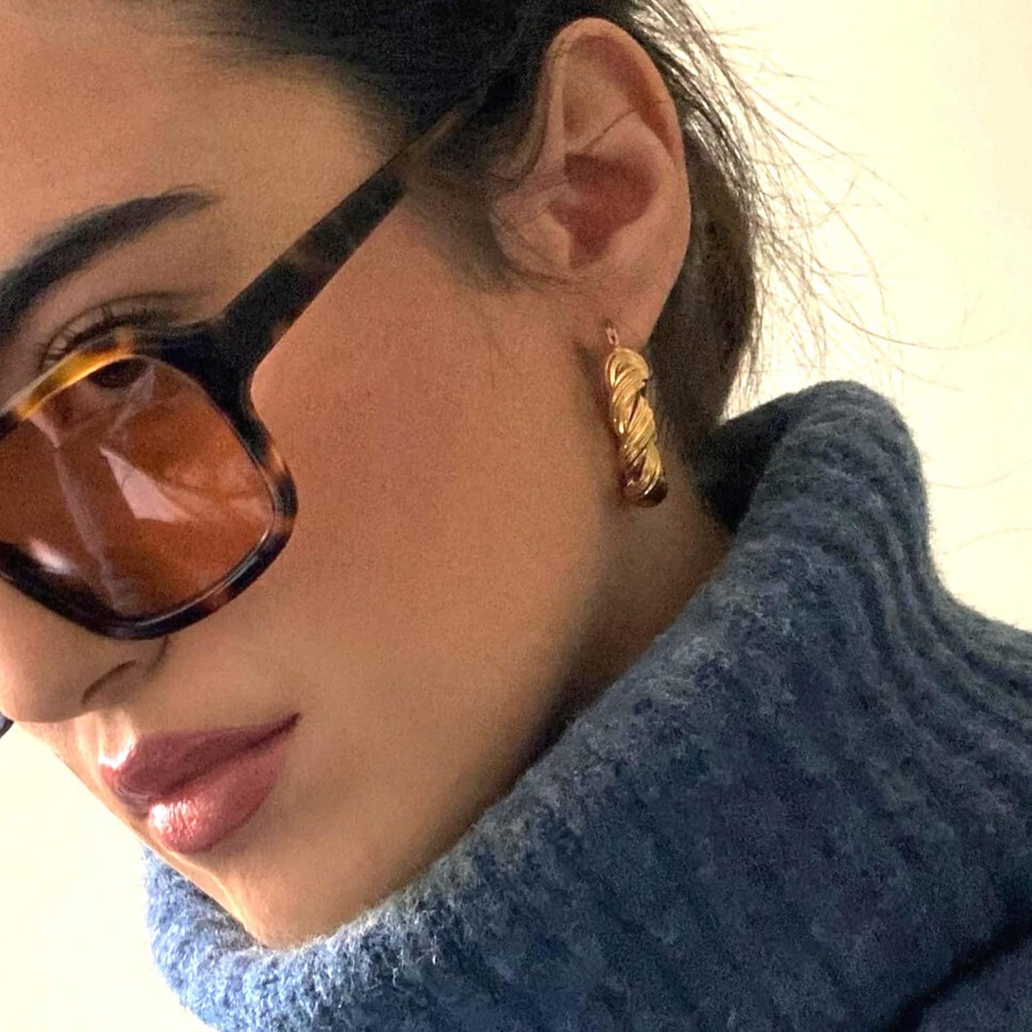 Chunky Gold Hoop Earrings for Women, 14k Gold Plated Thick Triple Hoop Earrings Hypoallergenic Trendy Chunky Gold Hoops