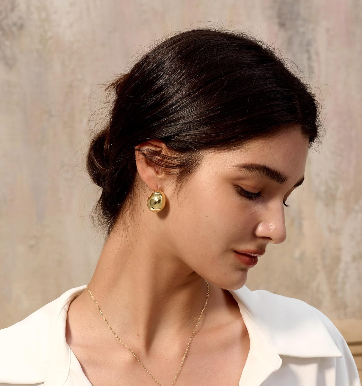 Chunky Gold Hoop Earrings for Women, 14k Gold Plated Thick Triple Hoop Earrings Hypoallergenic Trendy Chunky Gold Hoops