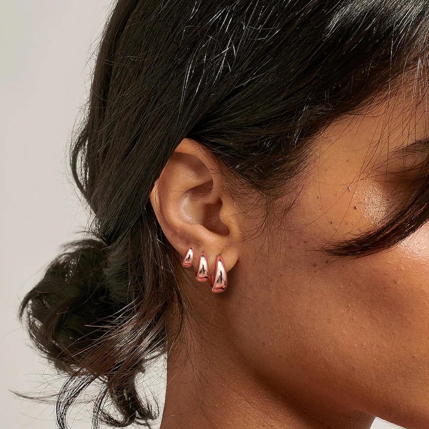 3Pairs Gold Hoop Earrings Set for Women Chunky Gold Silver Earring 14K Gold Filled Small Huggie Hoops Lightweight Tiny