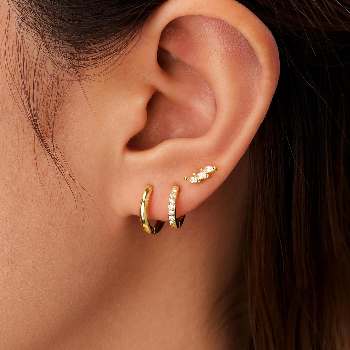 Inerney Gold Huggie Hoop Earrings Set for Women, Dainty Small Sterling Silver Earring Stacks Hypoallergenic Jewelry for Multiple Piercings