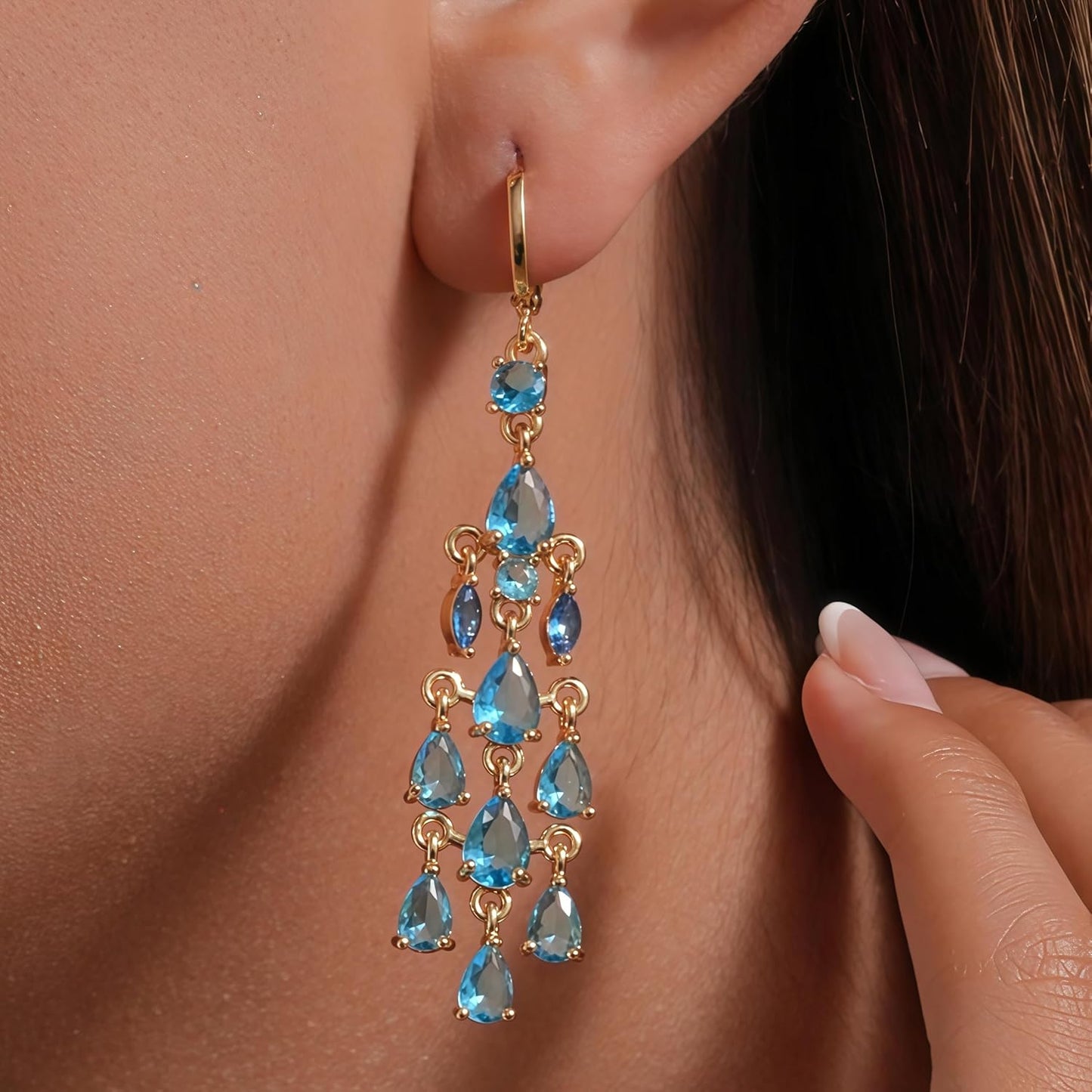 Vuskdtei18K Gold Plated Flower Dangle Earrings for Women, Hypoallergenic Cubic Zirconia Earrings, Elegant Chandelier Drop Earrings