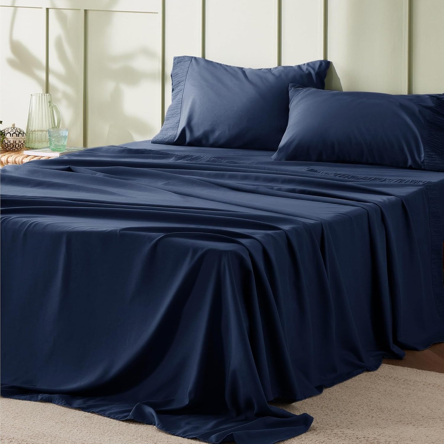 Queen Sheet Set - 4 count Soft Queen Size Sheets - Breathable & Cooling - Hotel Luxury