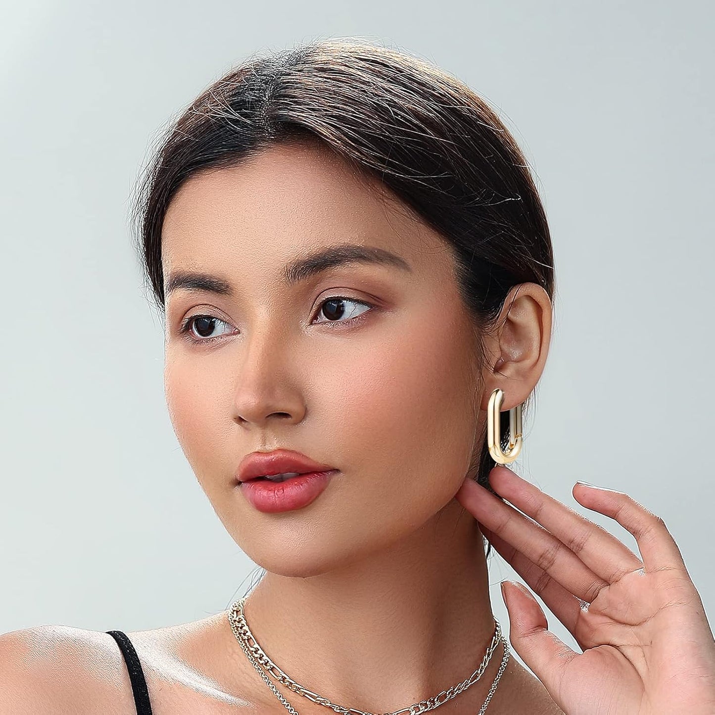 Gold Chunky Hoop Earrings Set for Women, 14K Gold Plated Twisted Huggie Hoop Earring, Thick Open Hoops Set Lightweight