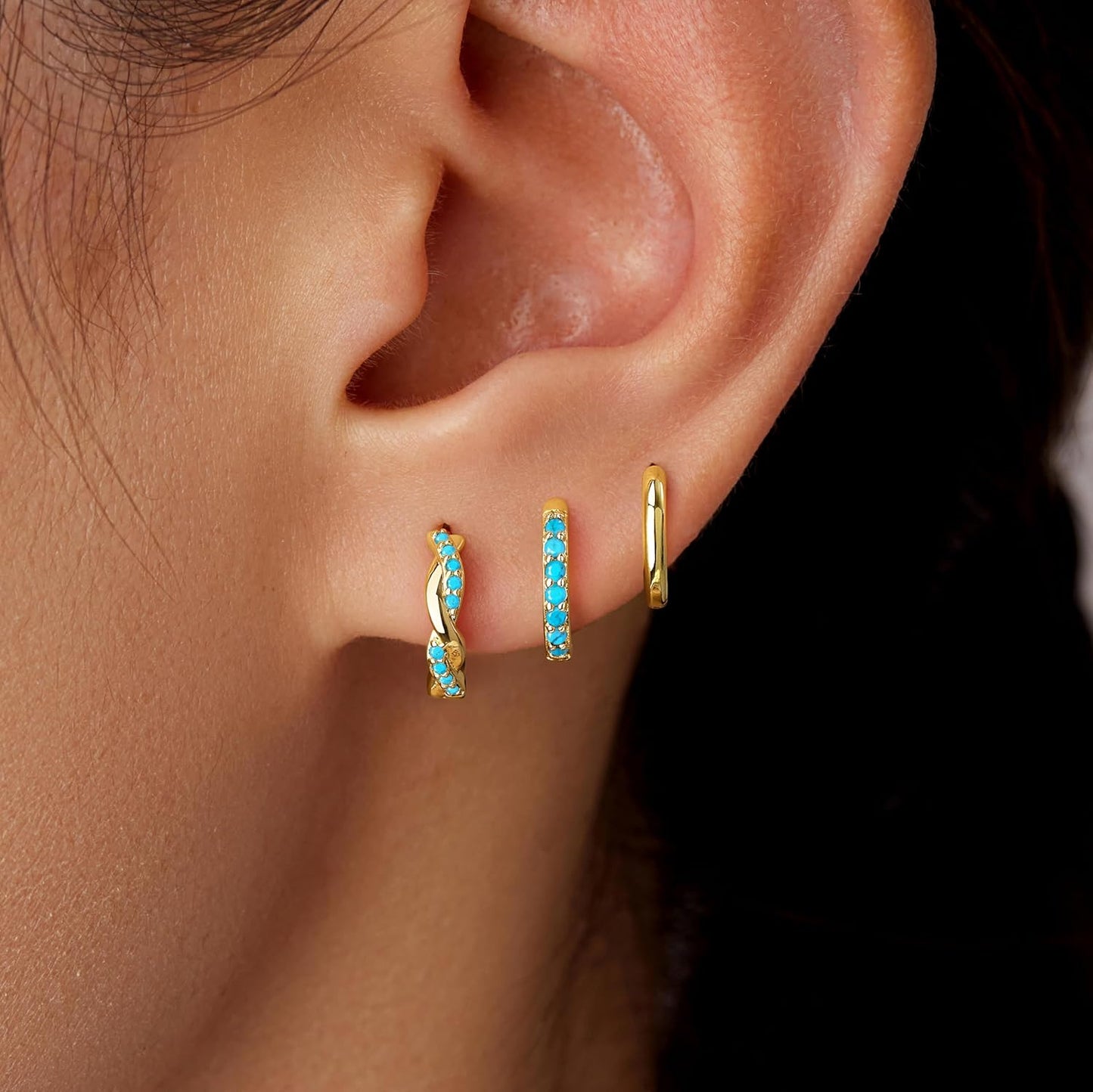Inerney Gold Huggie Hoop Earrings Set for Women, Dainty Small Sterling Silver Earring Stacks Hypoallergenic Jewelry for Multiple Piercings