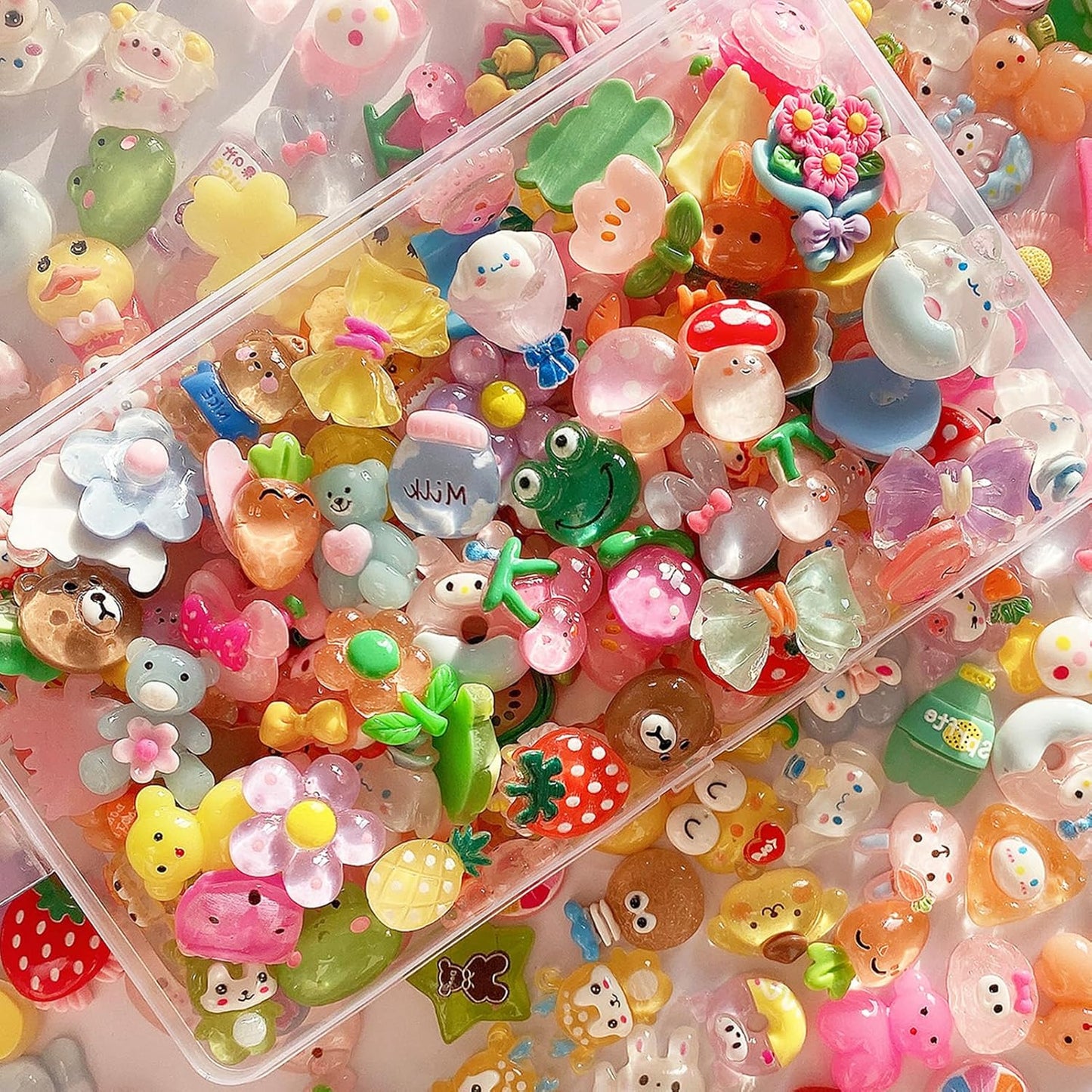 OMOMMD 60pcs Embellishments Cute Set, Flat Back Bulk Mixed Resin Ornament Scrapbooking Set