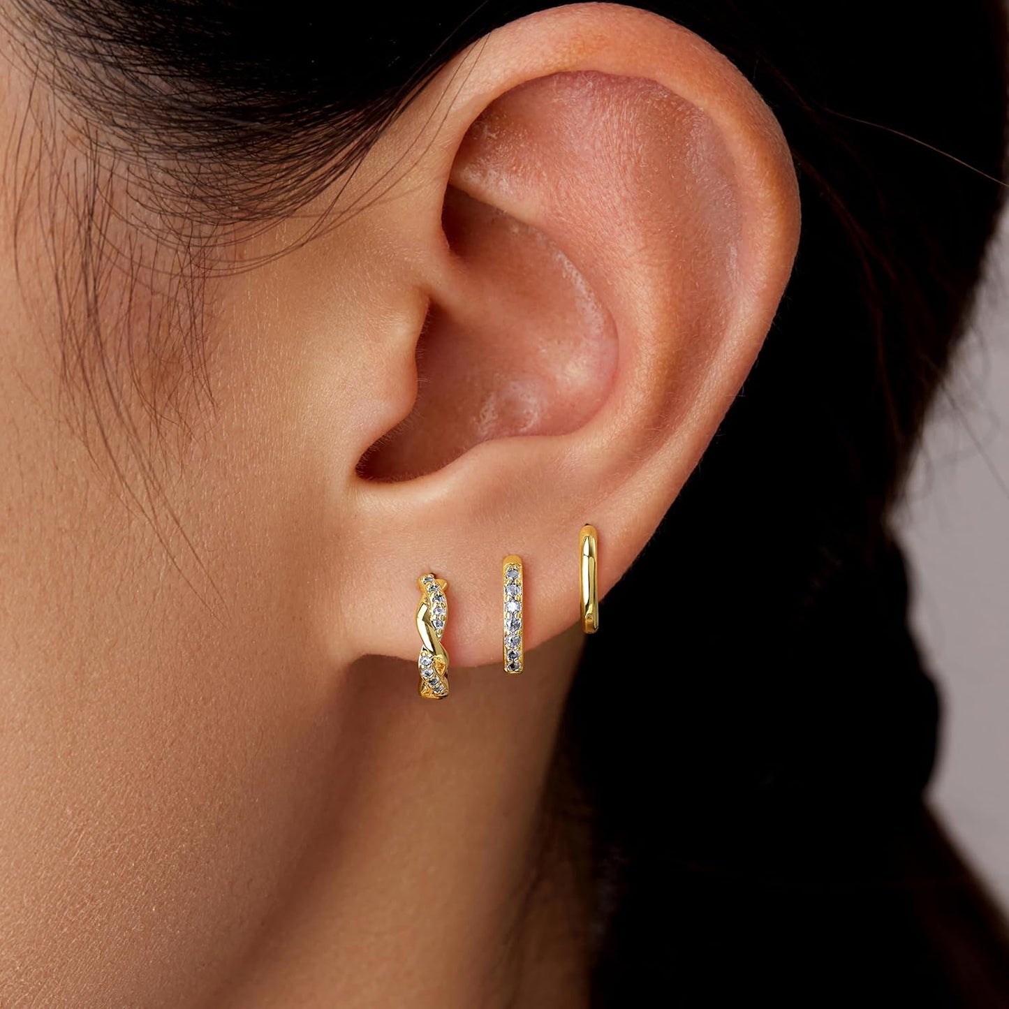 Inerney Gold Huggie Hoop Earrings Set for Women, Dainty Small Sterling Silver Earring Stacks Hypoallergenic Jewelry for Multiple Piercings